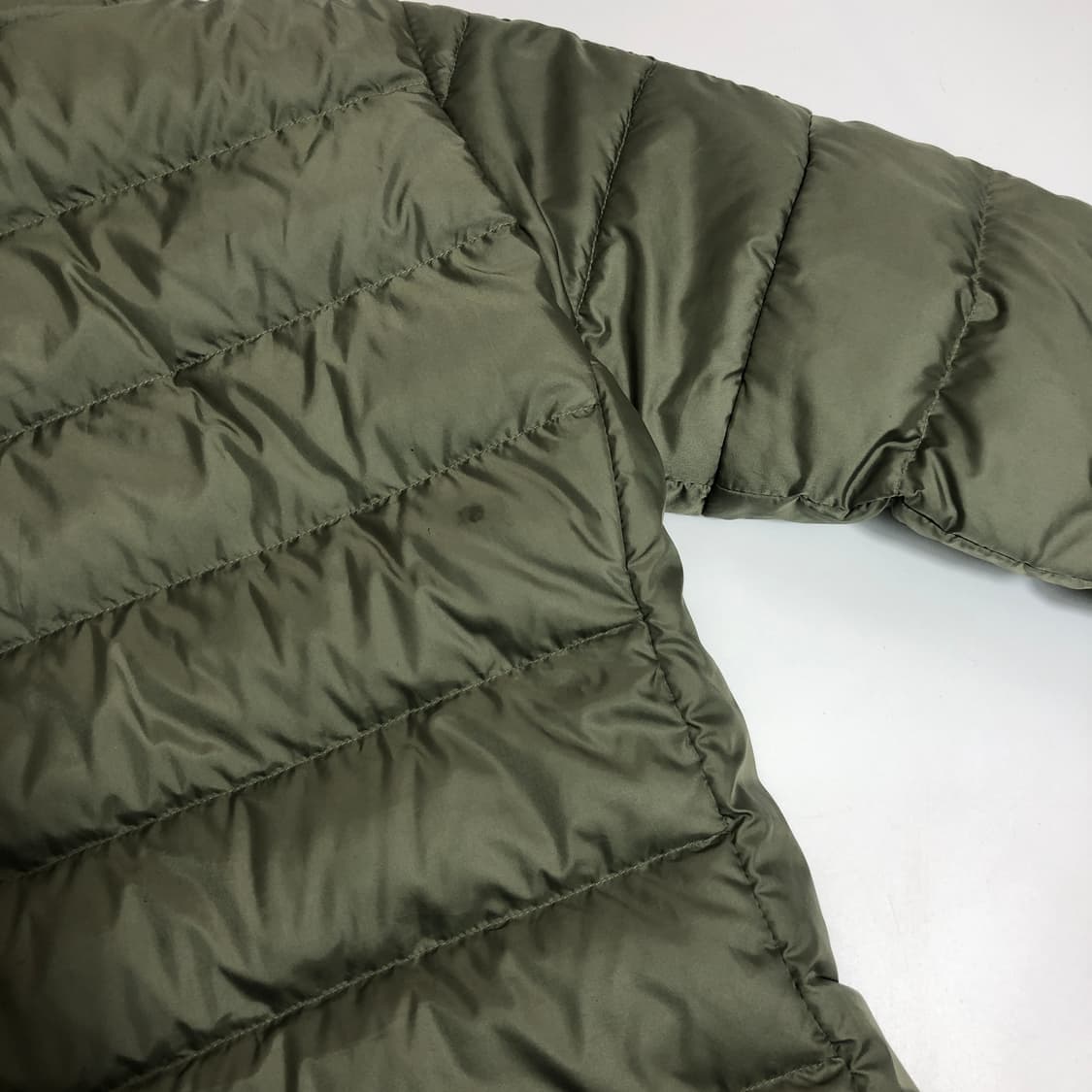 아디다스 에센셜 다운 점퍼 우먼L 상품이미지10