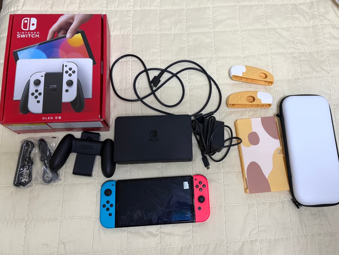 닌텐도 스위치 OLED 풀구성 + 512GB SD카드 판매합니다 상품이미지1