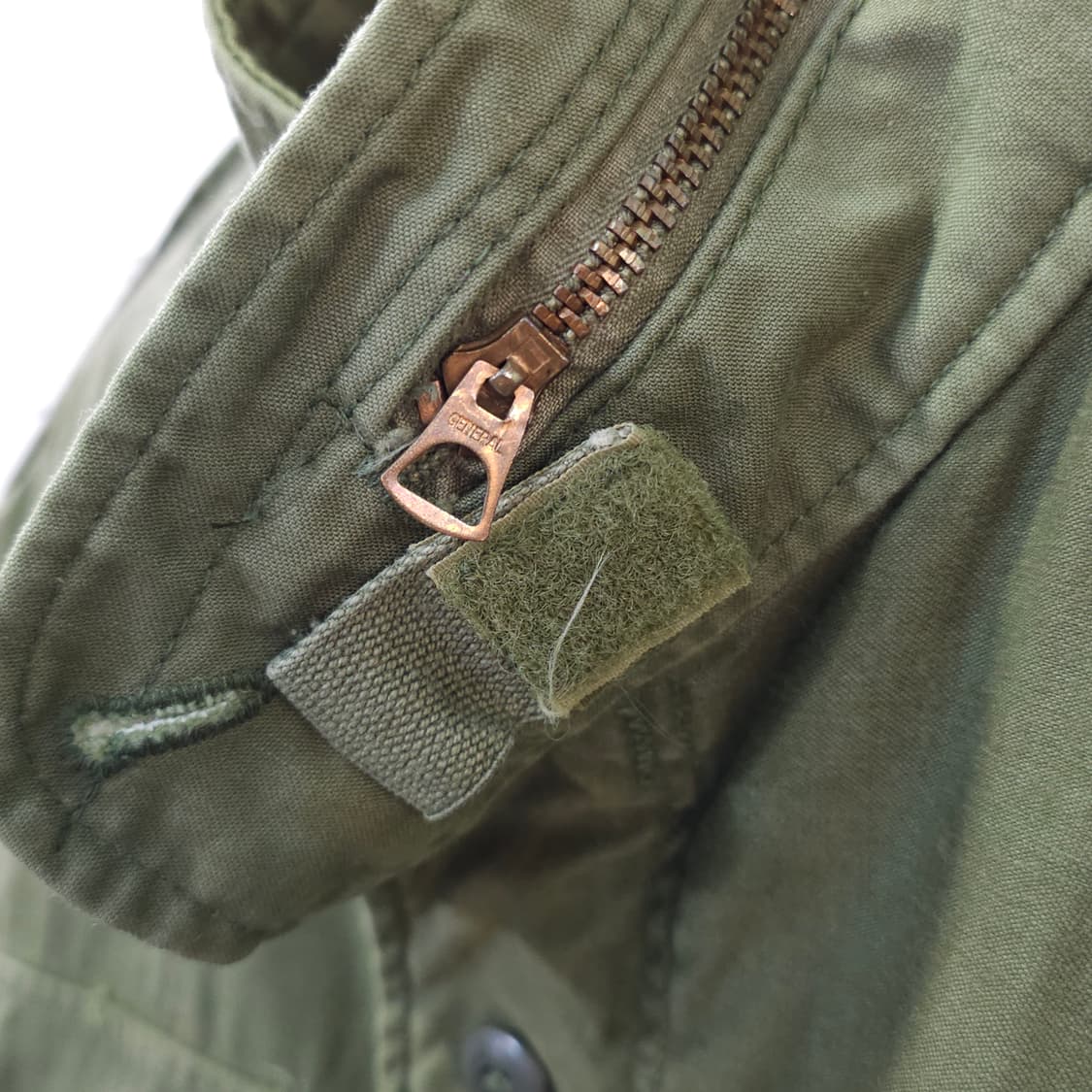미군 오리지널 M65 필드자켓- 스몰레귤러 상품이미지3