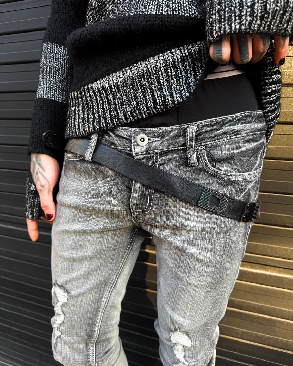 Gray Wash & Damaged Denim Skinny Jeans   상품이미지8