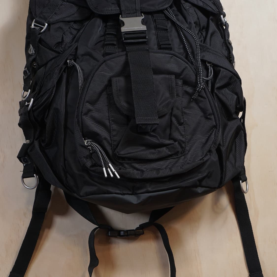 앤더슨벨 테크니컬 베를린 백팩 미사용 상품이미지3