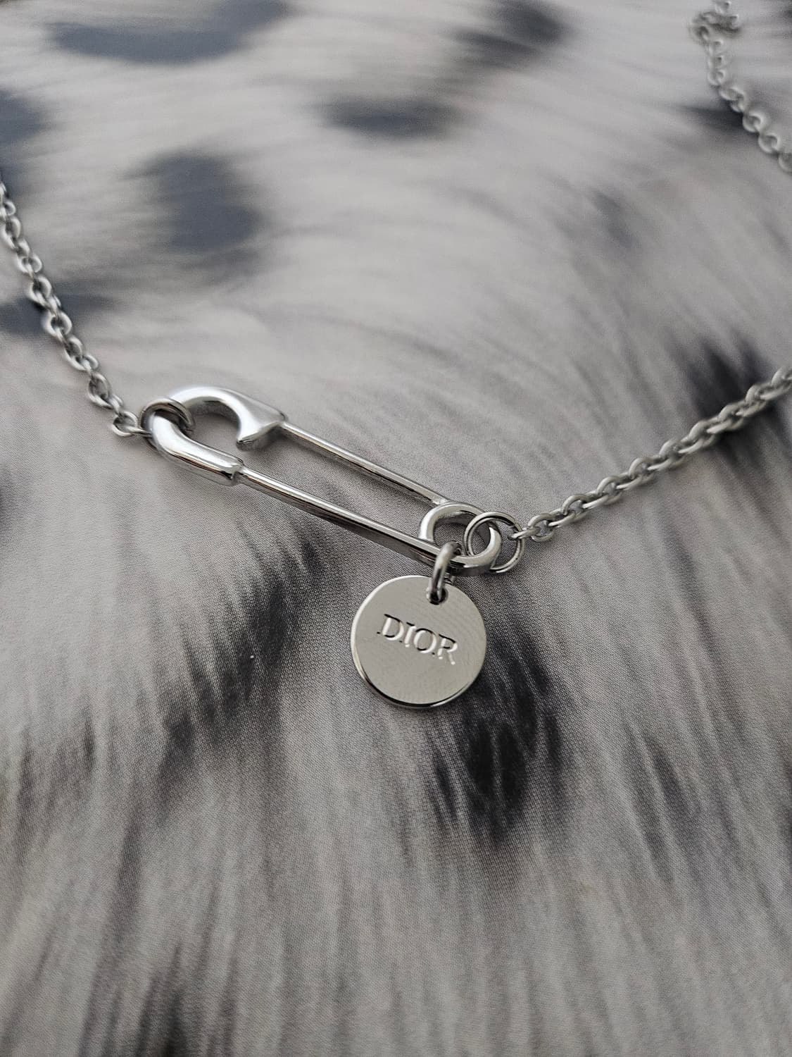 444 디올 빈티지 목걸이 / 정품 업사이클링 상품이미지1