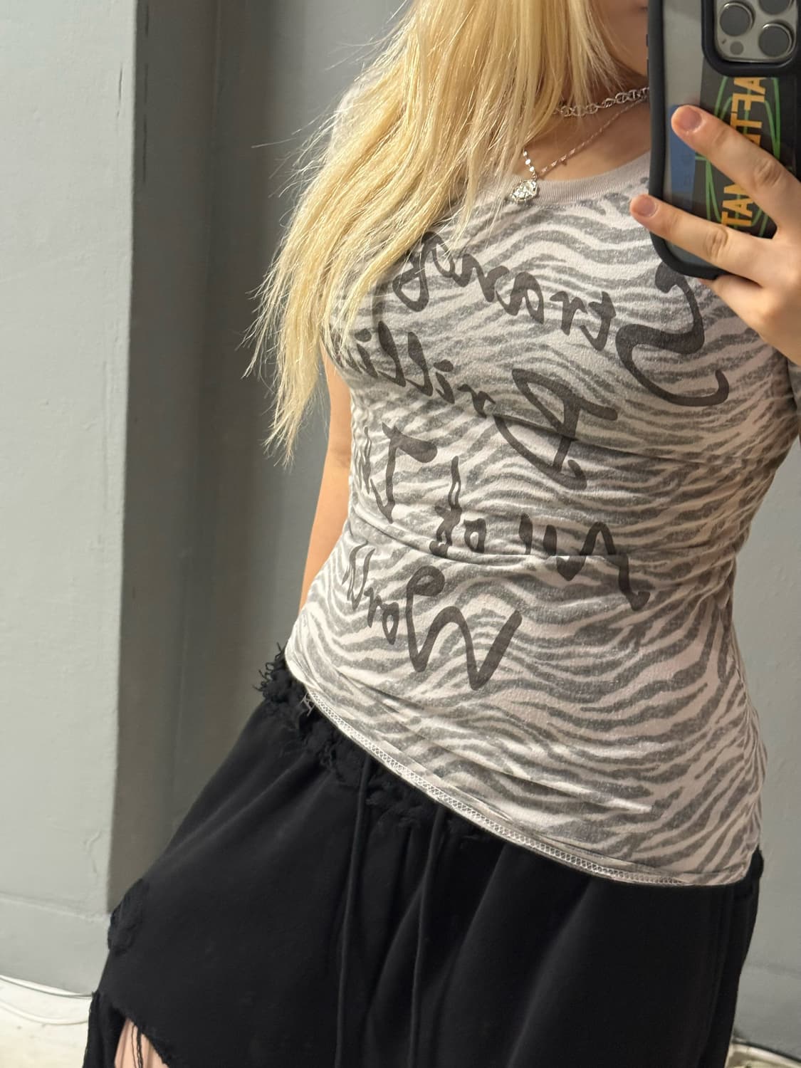 zebra pattern lettering top 상품이미지2