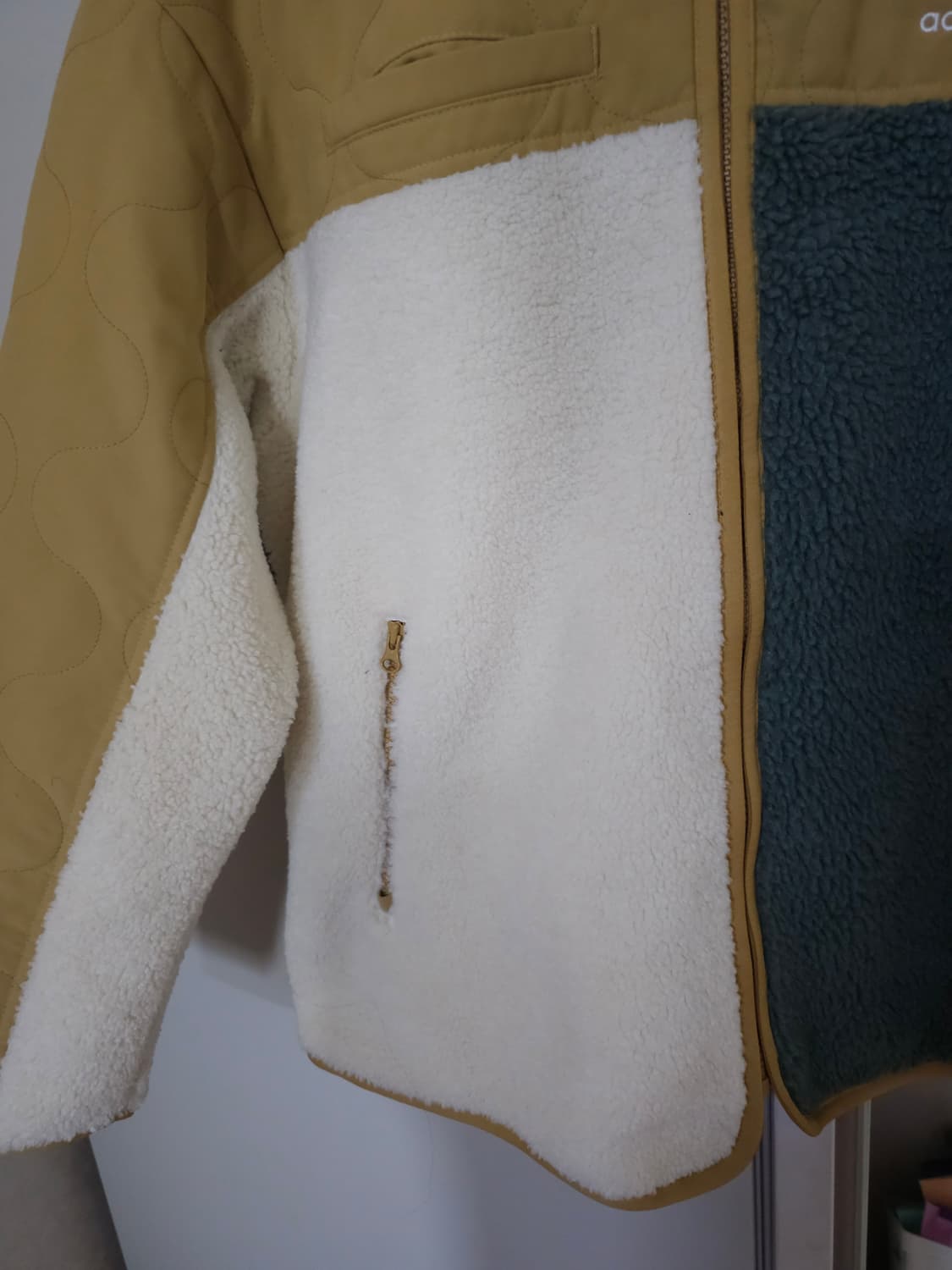 아디다스 여자 쉐르파 퀼팅자켓 상품이미지4