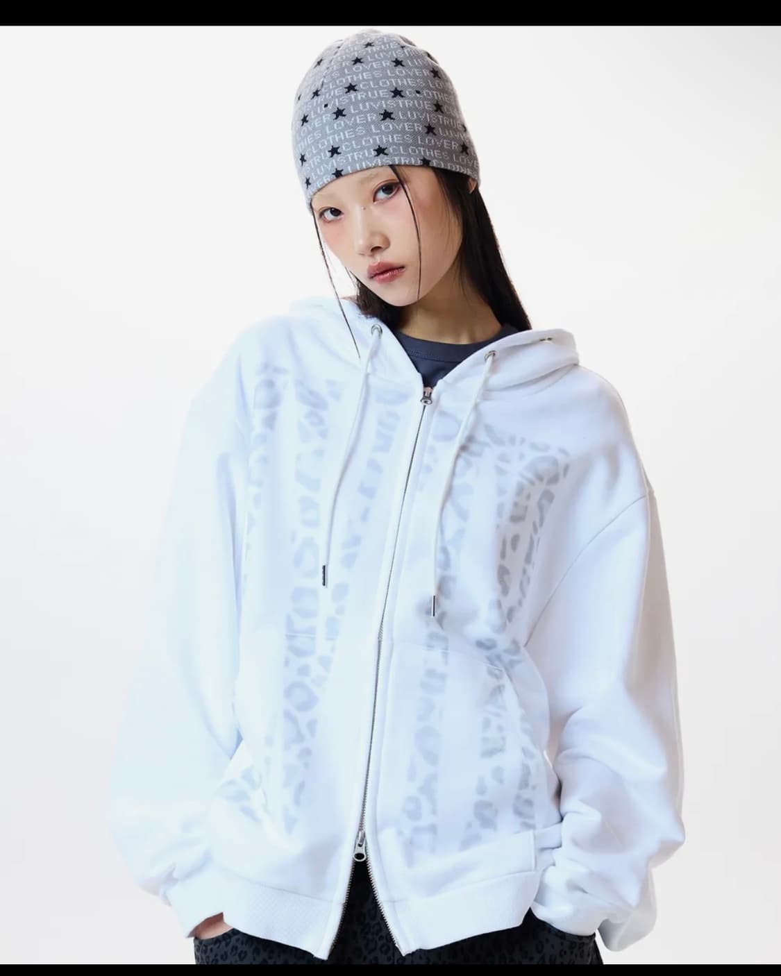 러브이즈트루 후드집업 (원가105,000) 상품이미지1