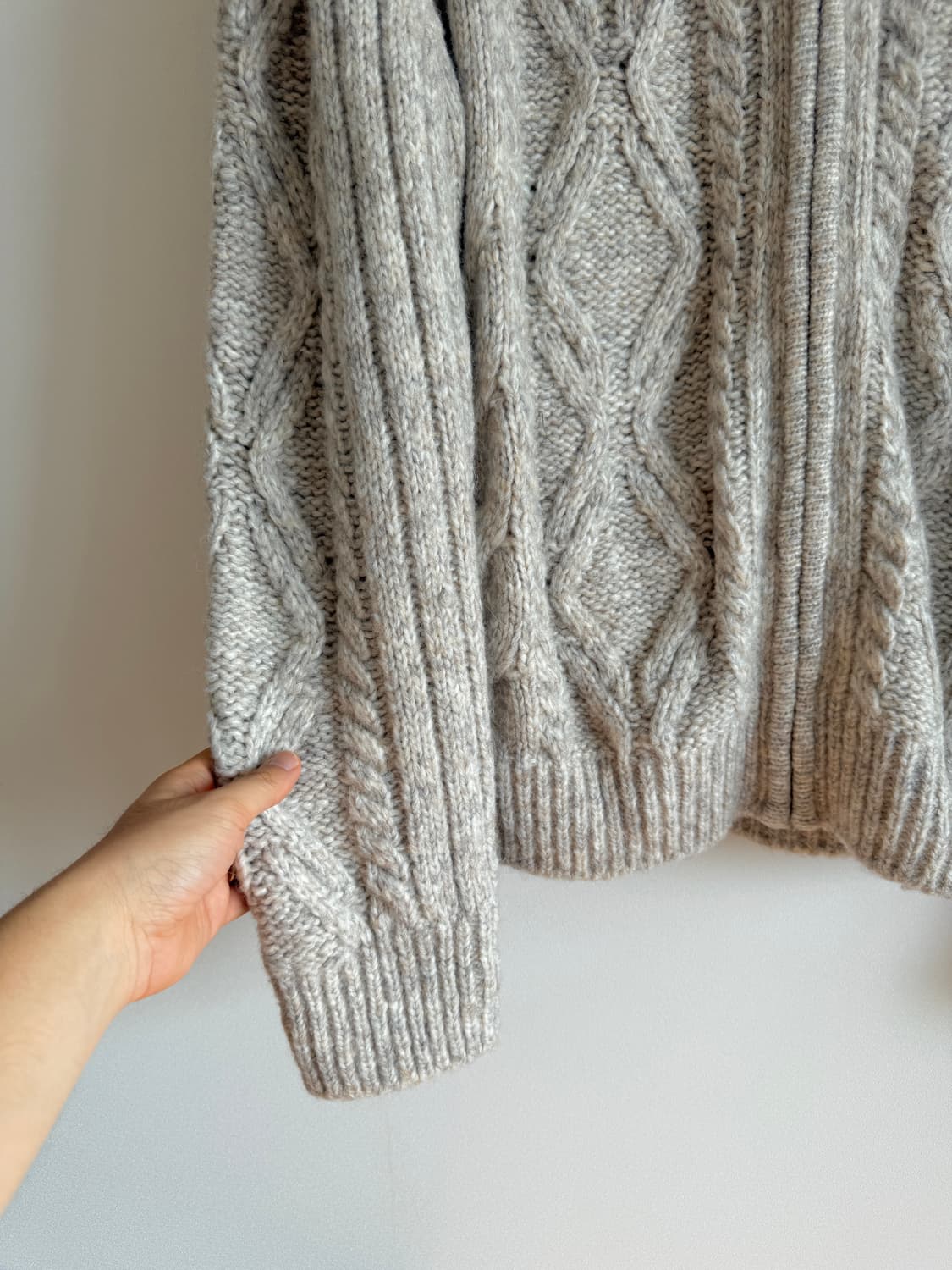 Pre owned 울 니트 집업 상품이미지3