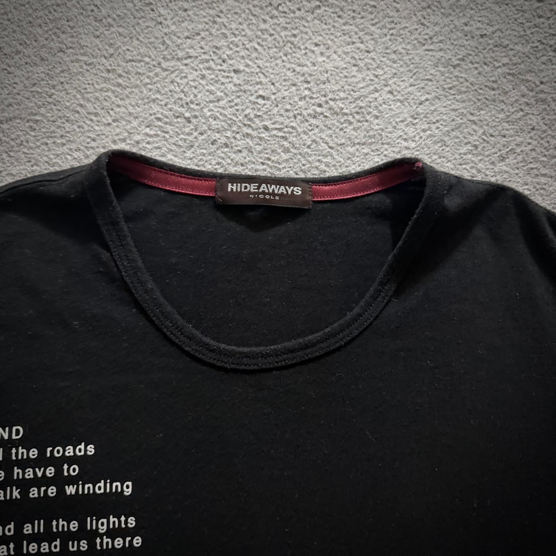 Hideaways lettering long sleeve 상품이미지2