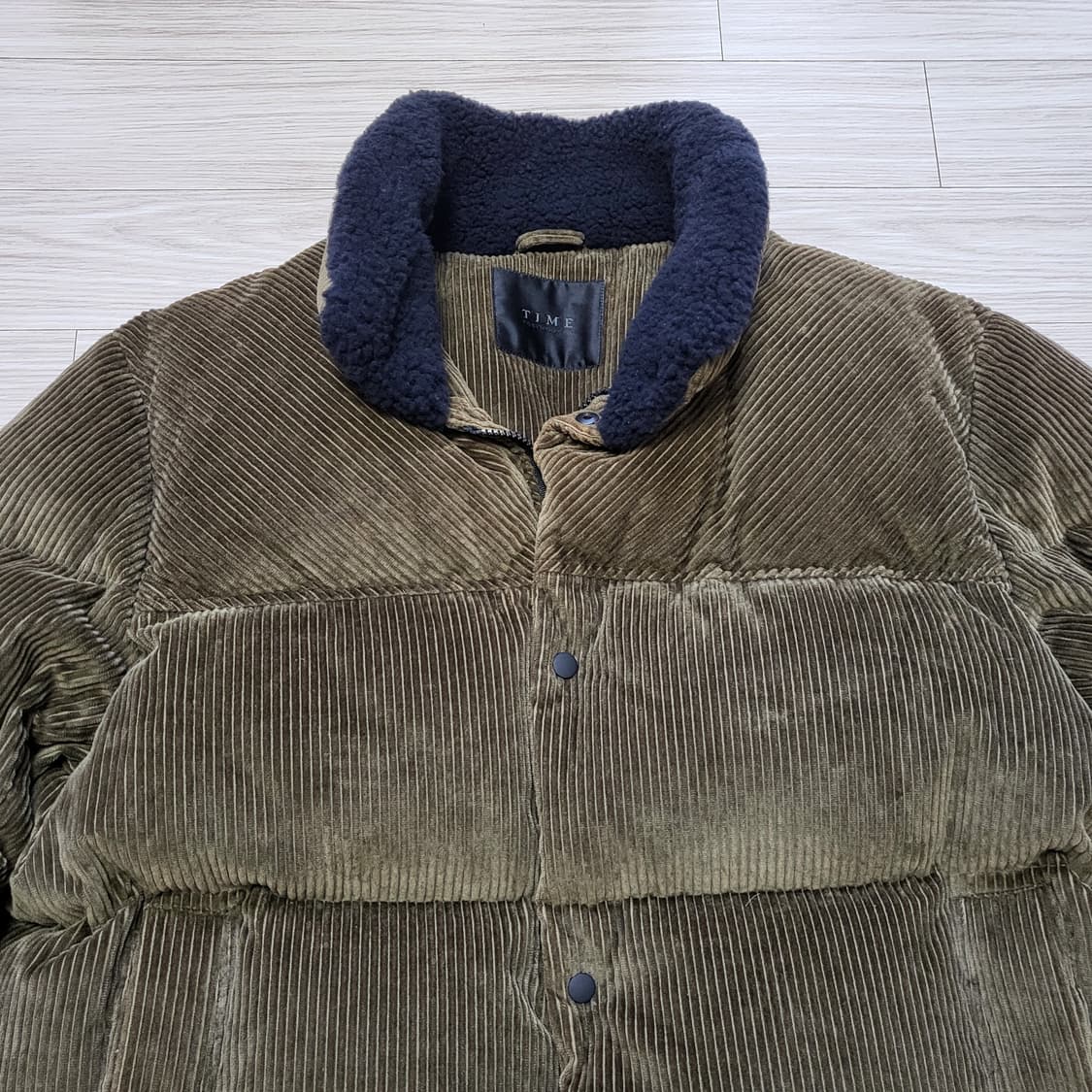 (L) 18FW 한섬 타임옴므 코듀로이 양털패딩 상품이미지7