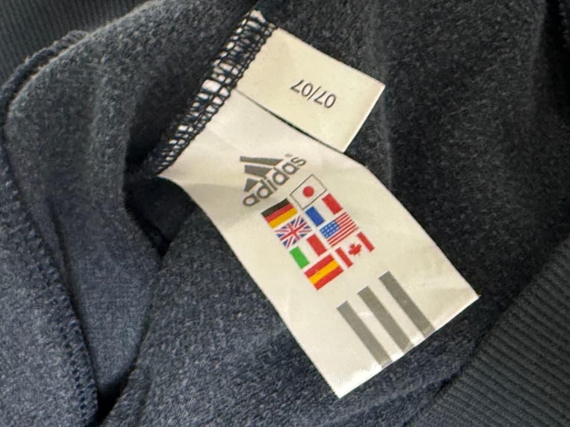 아디다스 챠콜 스카이블루 벨벳 희귀 져지 상품이미지5