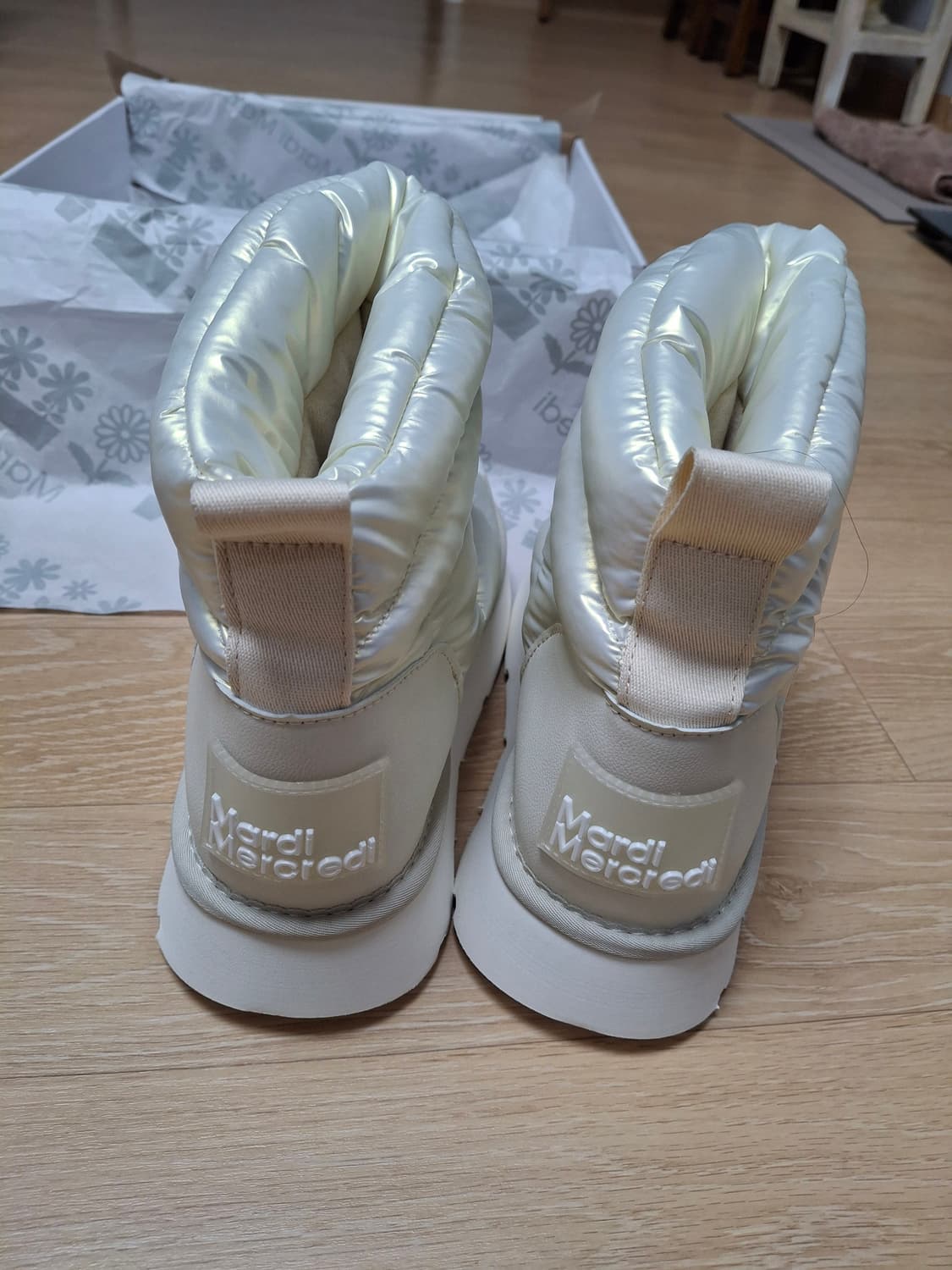 (마지막특가) 마르디 패딩부츠 화이트 250 (새상품) 상품이미지2