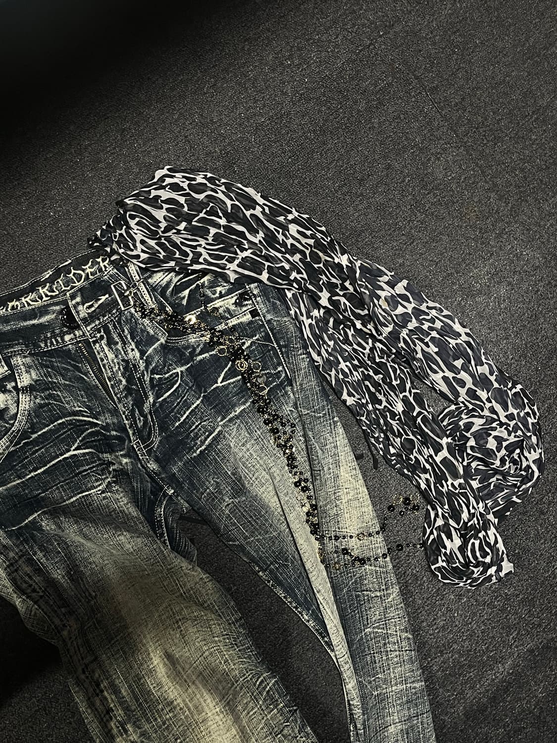 Punk Leopard silky scarf 상품이미지4