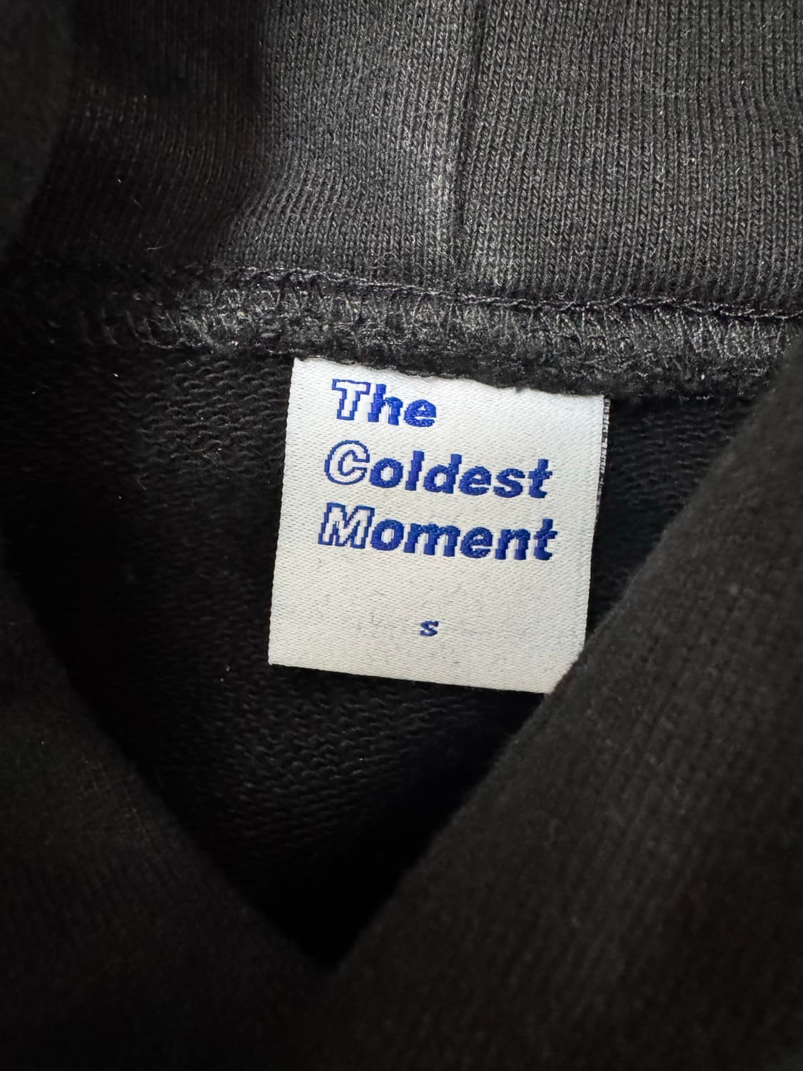 더콜디스트모먼트 우먼 후드티 상품이미지3