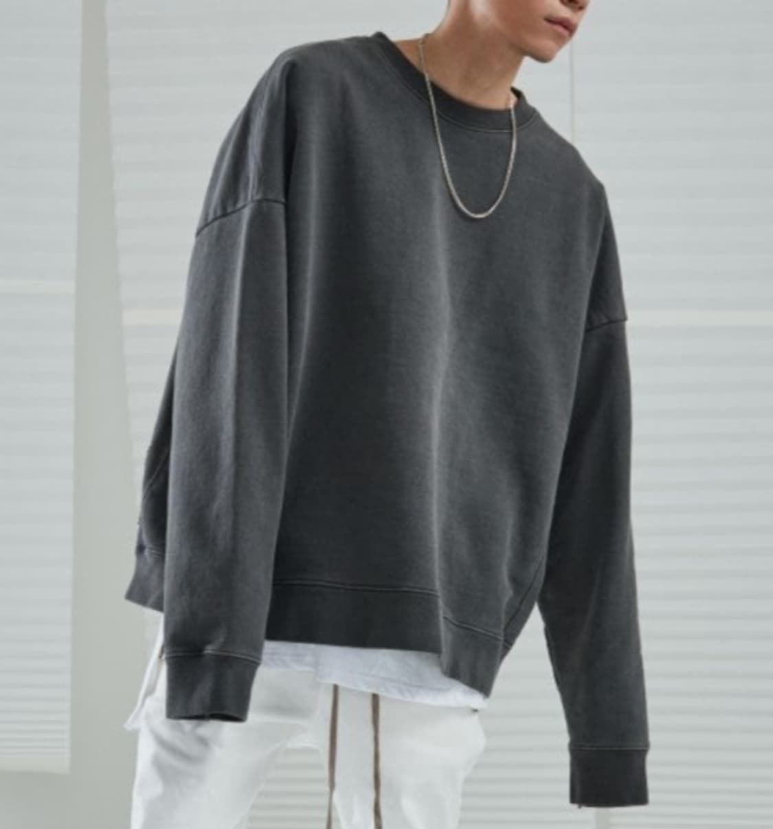 어텐션로우 오버핏 맨투맨 XXL  상품이미지1