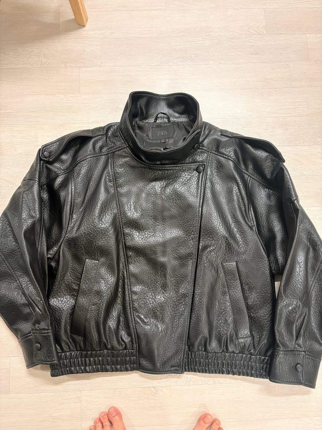 자라 페이크 레더 자켓 상품이미지3