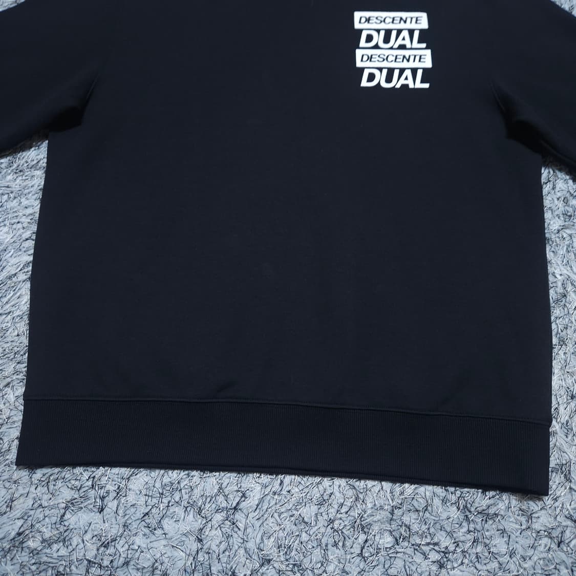 데상트)100 남자 듀얼 맨투맨티셔츠 / 왕눈이샵 상품이미지4