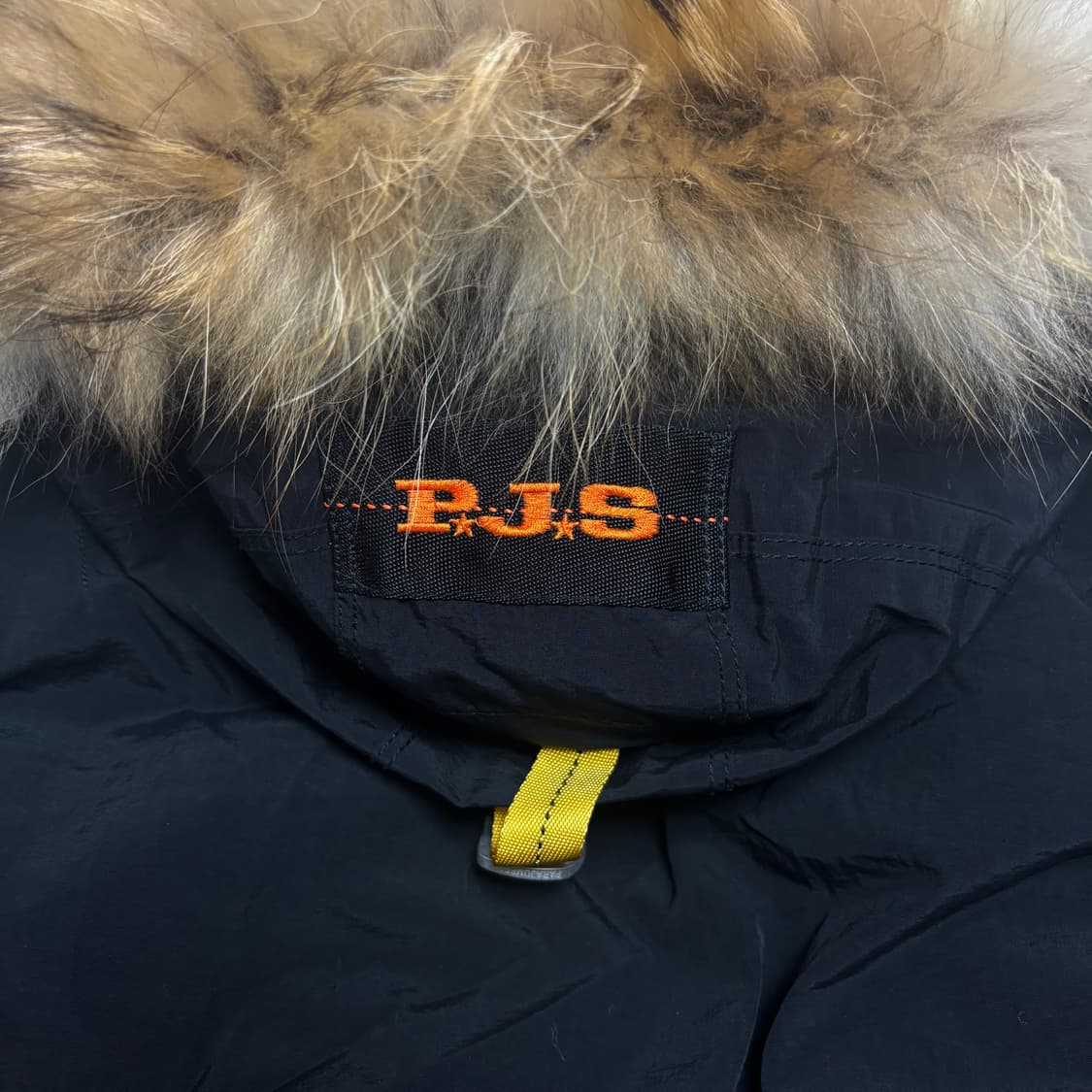 파점 트라이브 라쿤퍼 패딩 S 상품이미지7