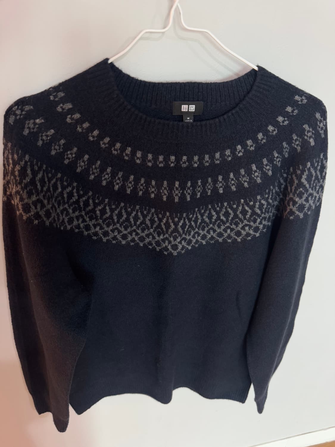 유니클로 플러피얀 노르딕니트 M 네이비 상품이미지2