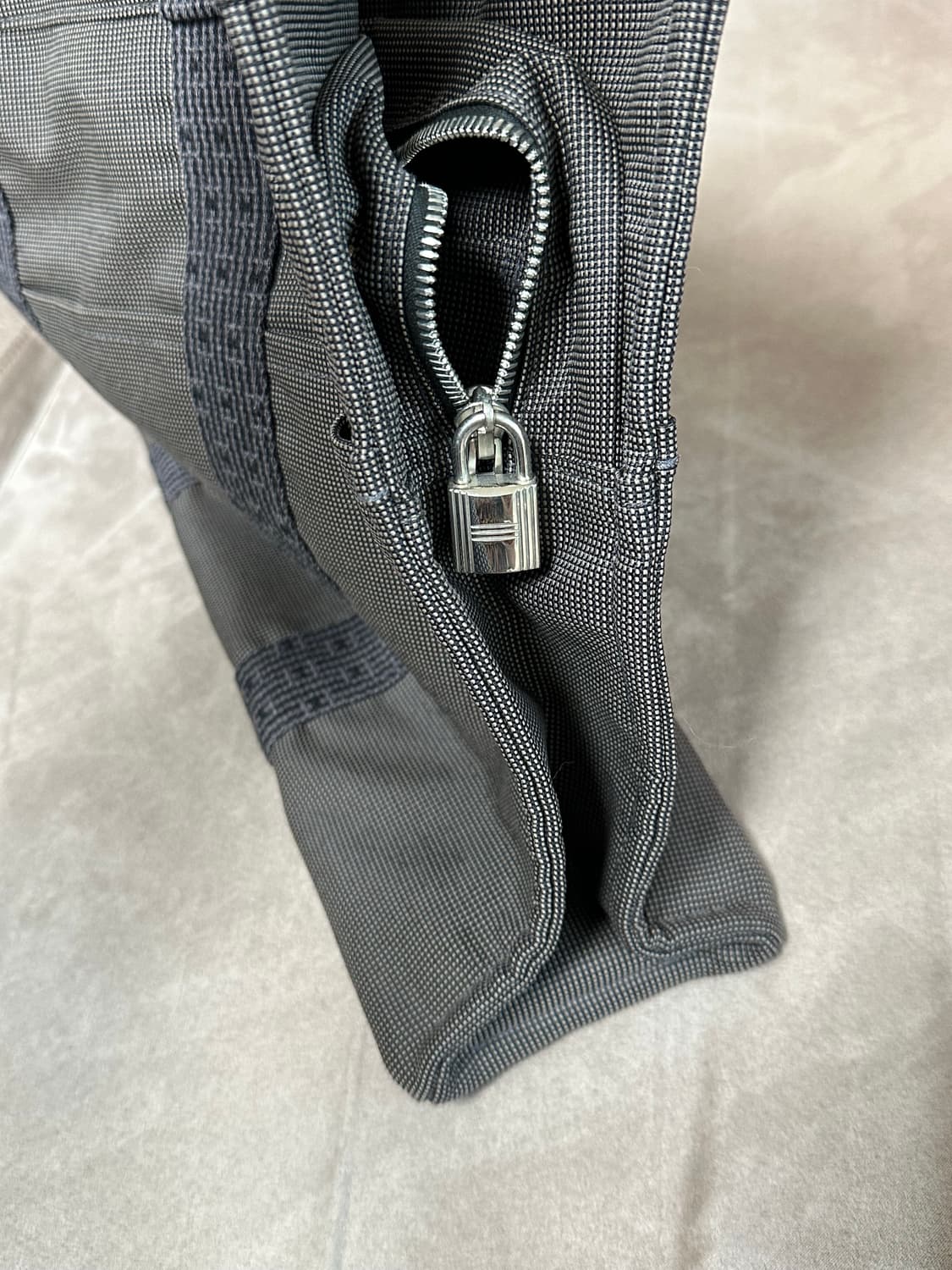 👜 에르메스 후루토 GM 사이즈 캔버스 토트백 상품이미지6