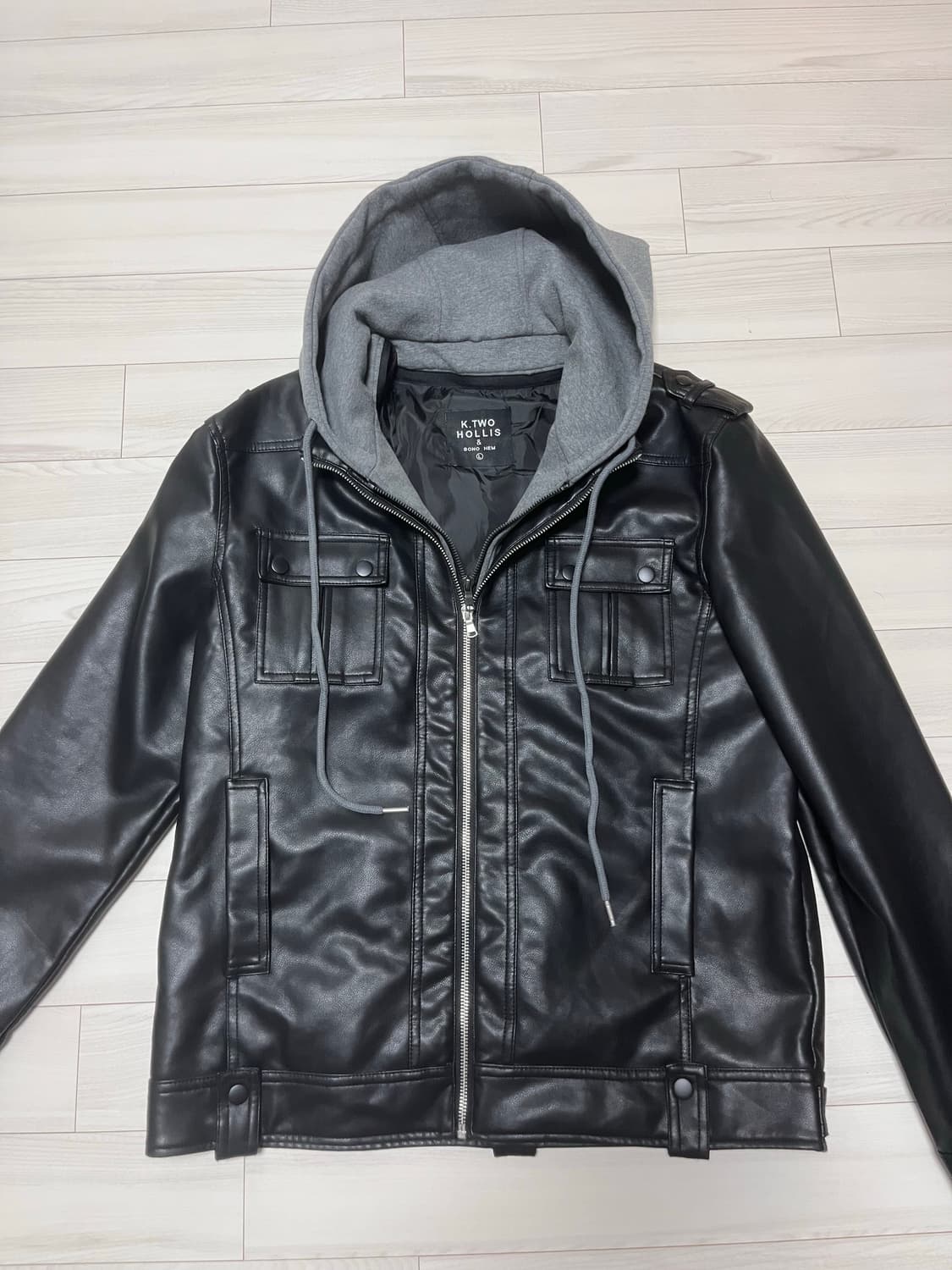 후드지퍼 포함된 가죽자켓 상품이미지1