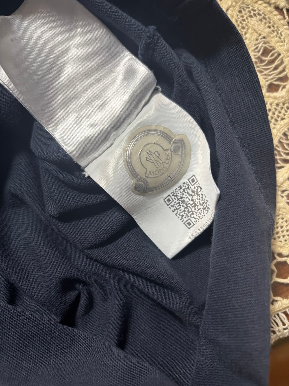 몽클레어 패치 코튼 티셔츠 M사이즈 상품이미지5