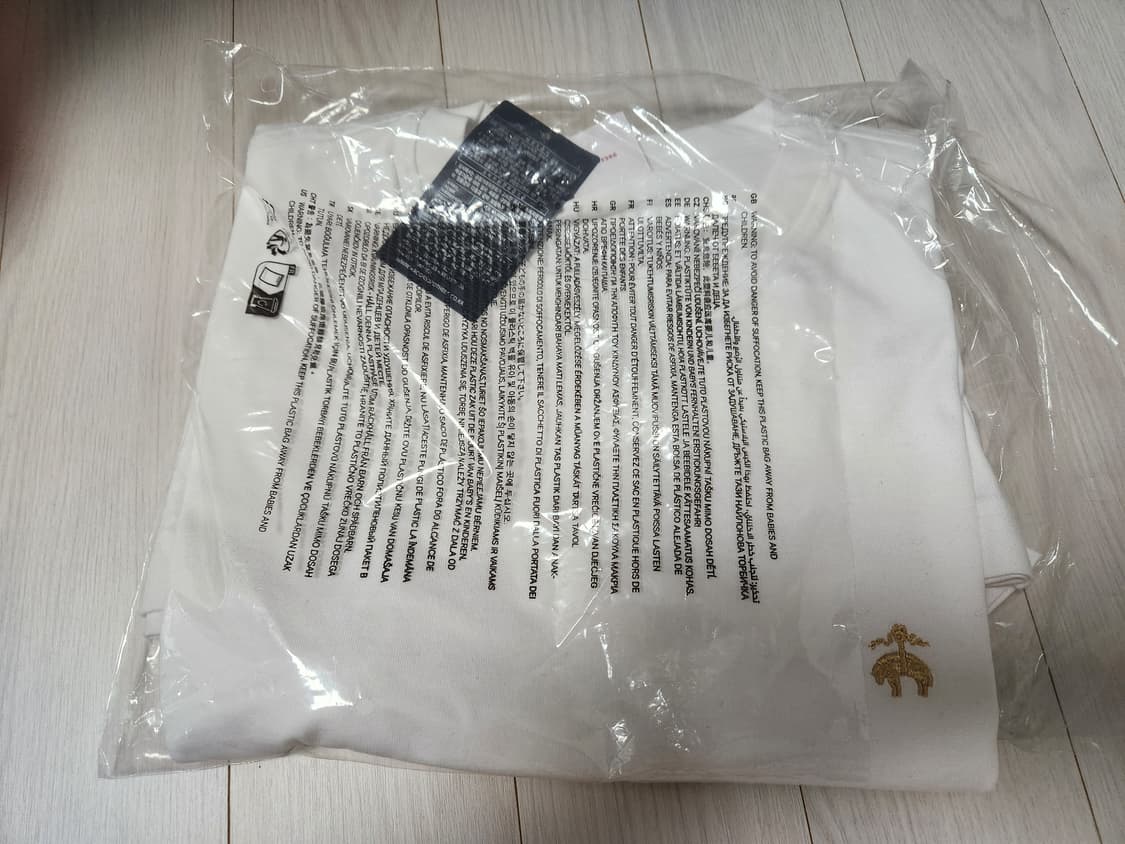 브룩스브라더스 금장 로고 티셔츠 상품이미지2