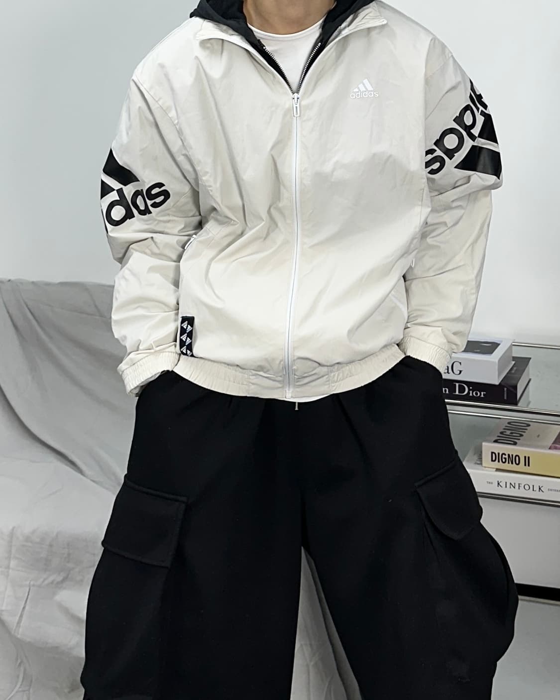 아디다스 크림 빅로고 우븐 바람막이 L 상품이미지1