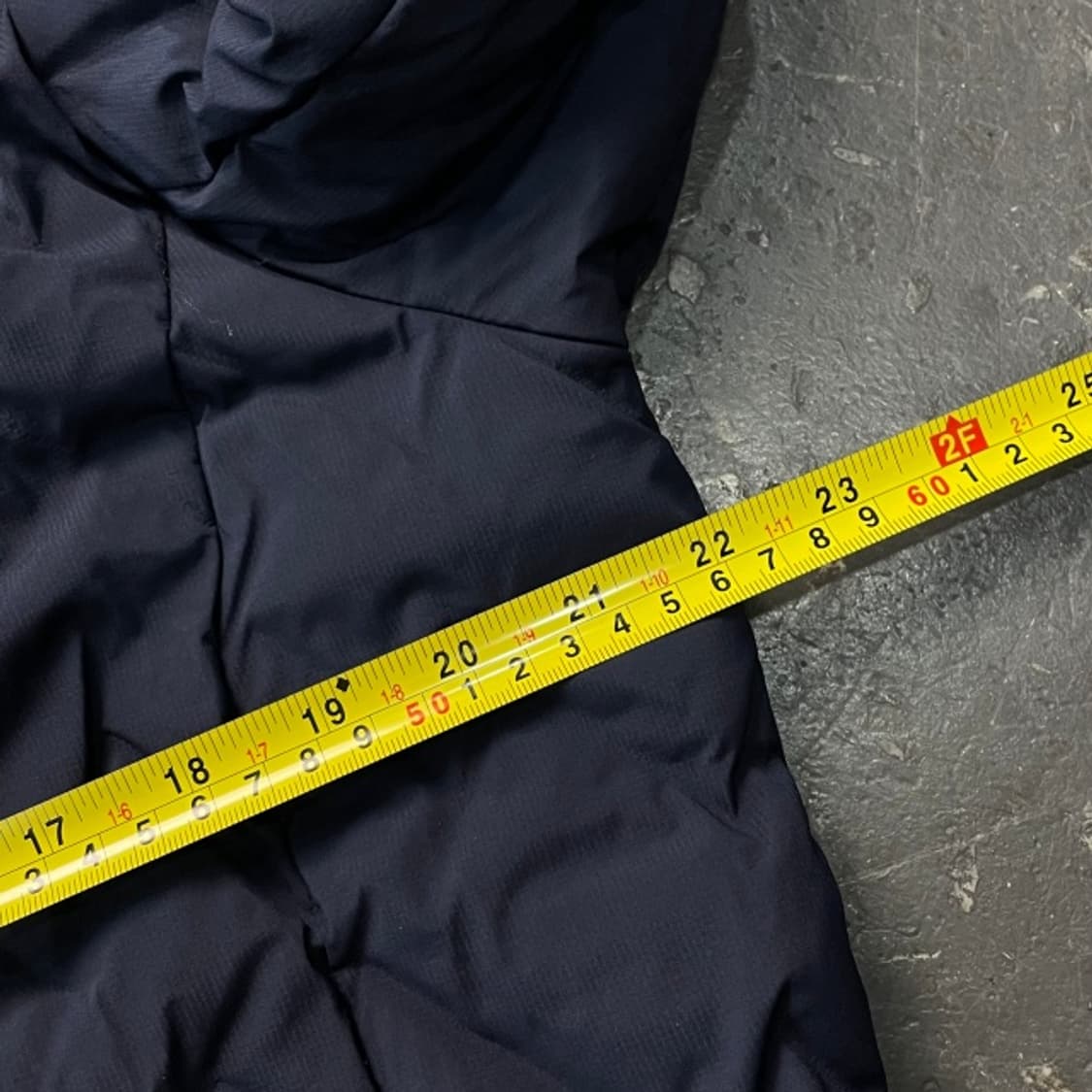 100 블랙야크 경량패딩  상품이미지7