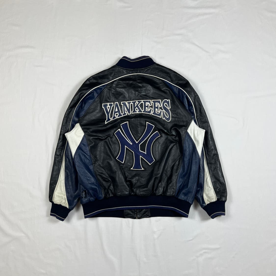 90‘s MLB ny양키즈 팀 로고 가죽 레더 자켓 상품이미지6