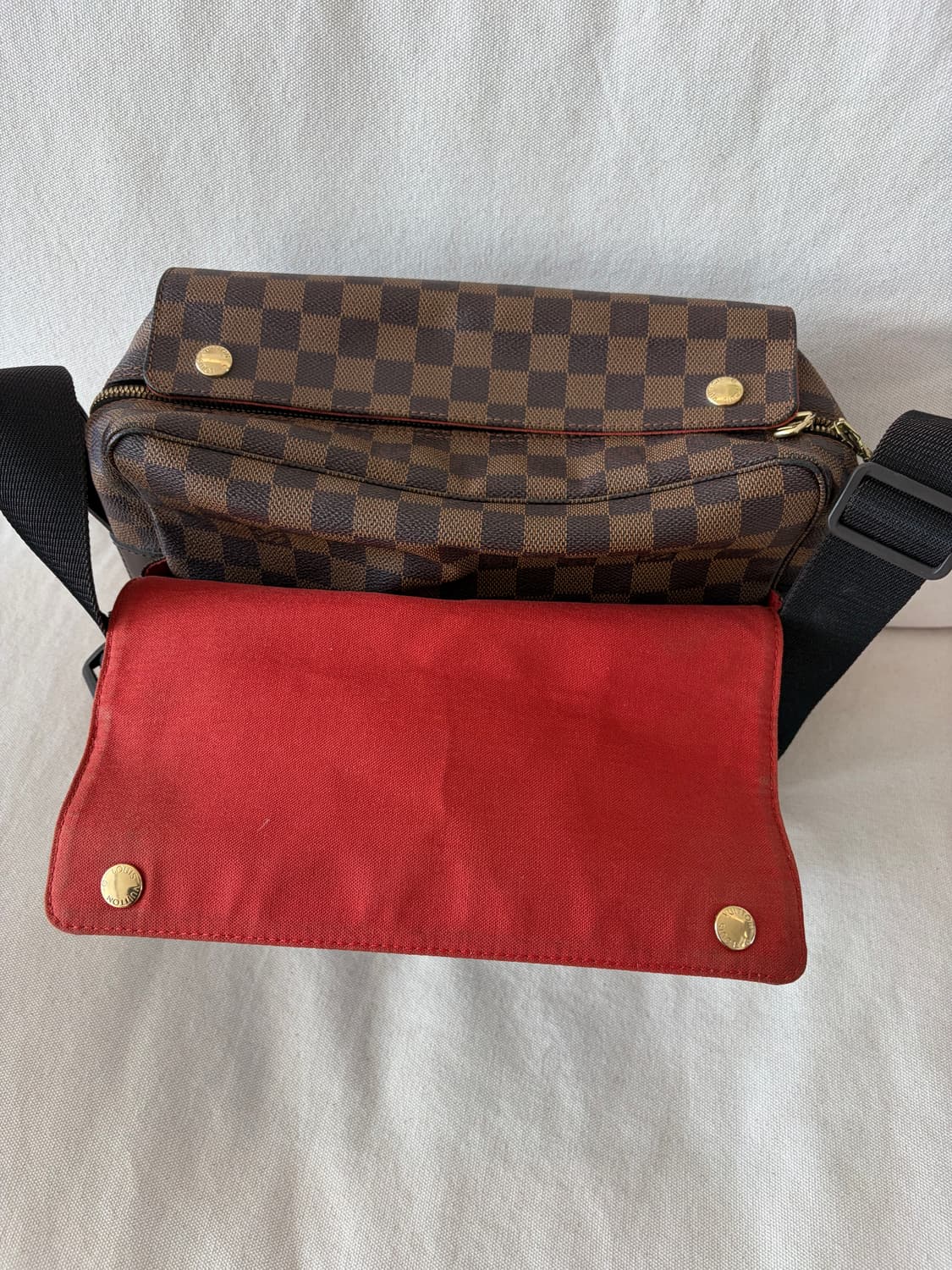 루이비통 다미에 에벤 나비글리오 메신저백 상품이미지6