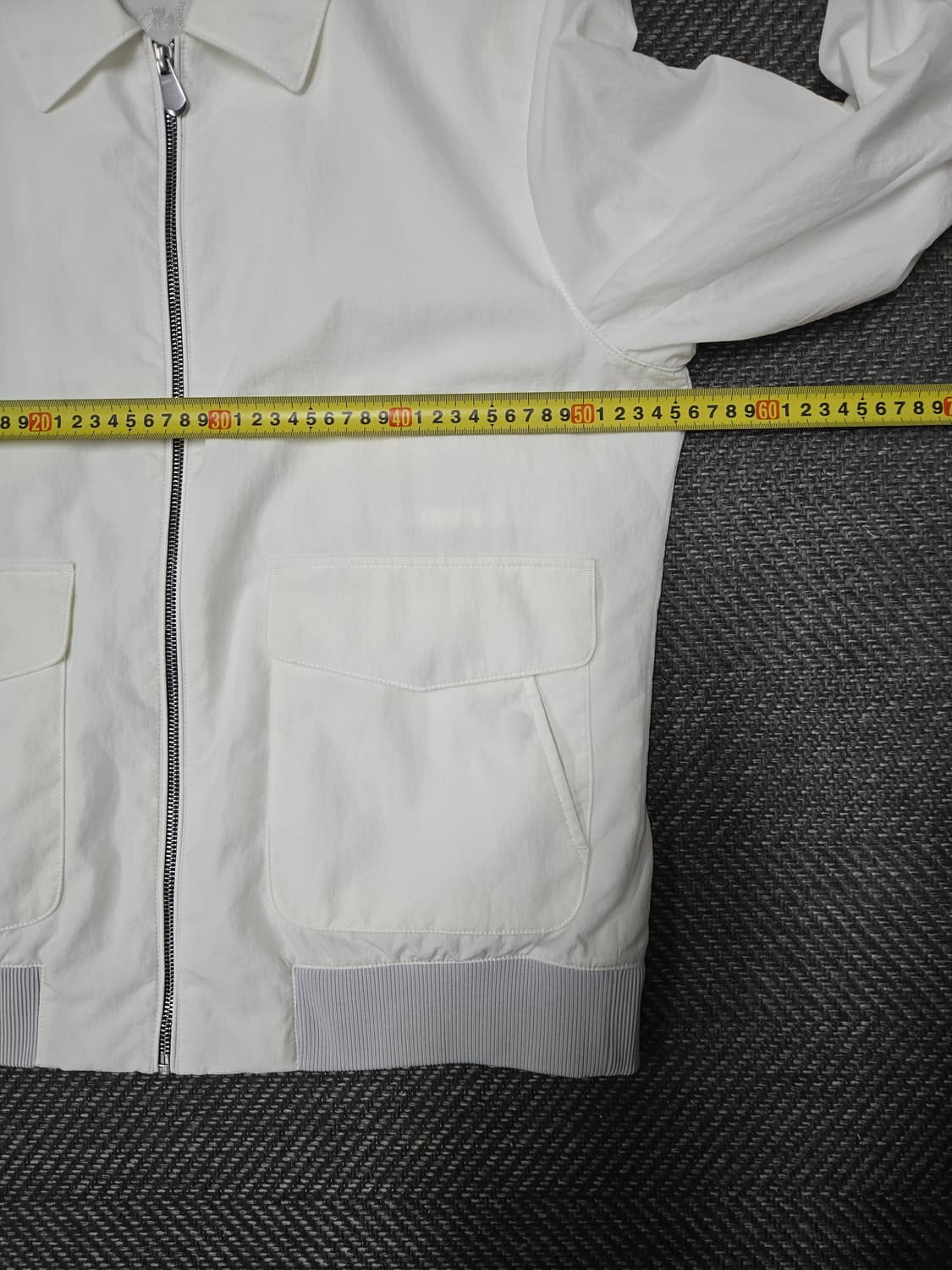 갤럭시 23ss 점퍼 화이트 봄버 자켓 상품이미지6