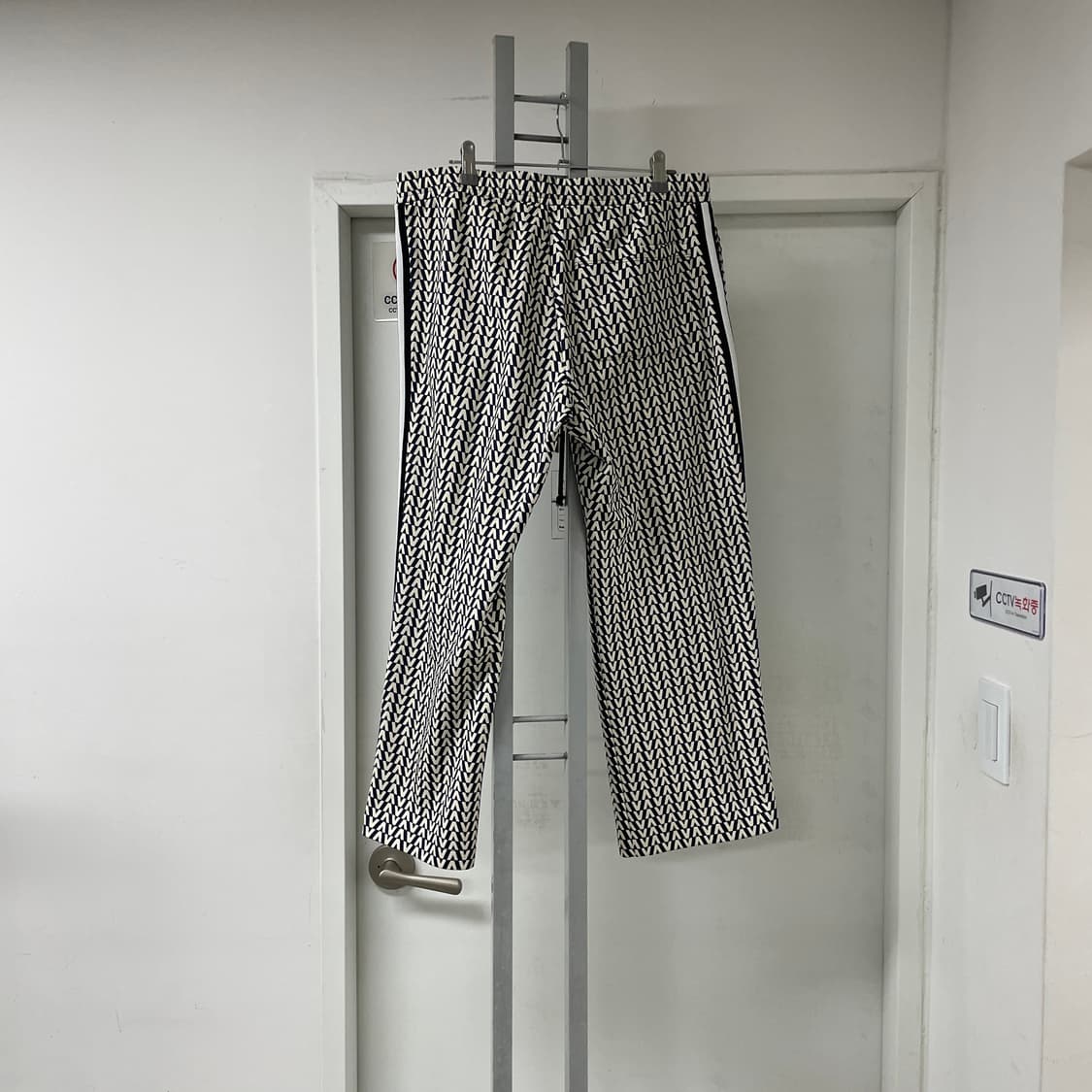 발렌티노 트레이닝 팬츠 L 상품이미지7