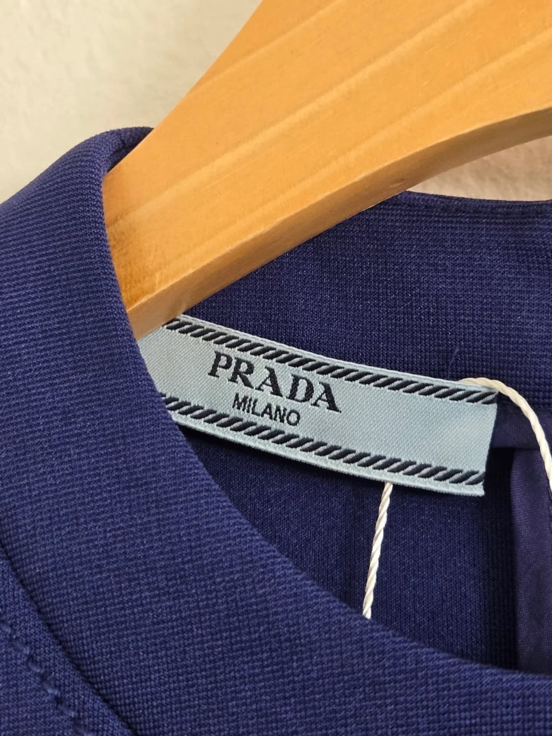 프라다 탑 상품이미지2