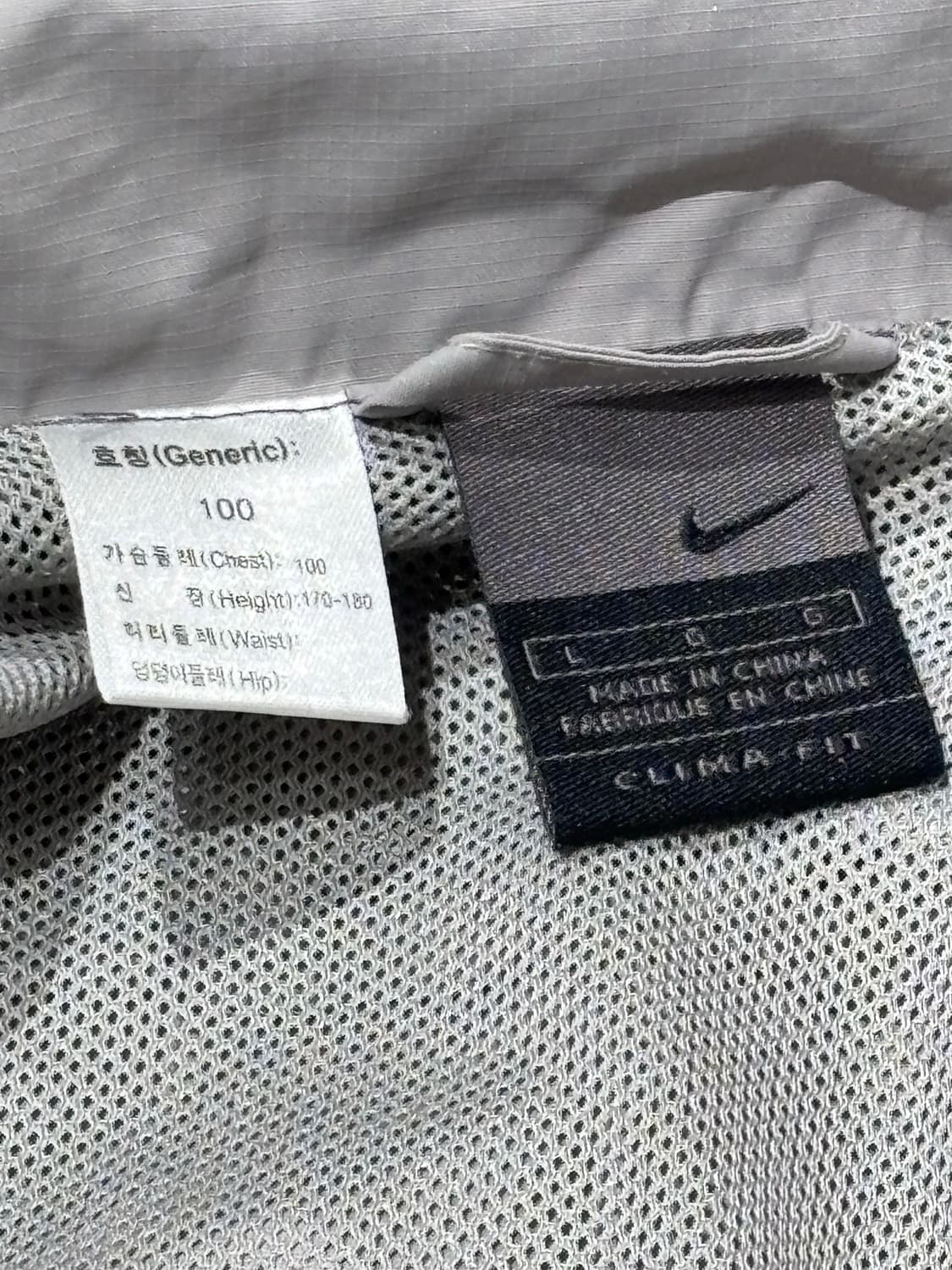 나이키 00‘s 실버그레이 스우시 바람막이 상품이미지7