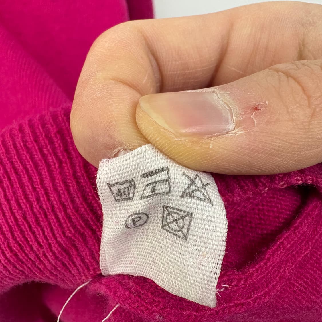 버버리 브이넥 니트 핑크색 여/M 상품이미지8