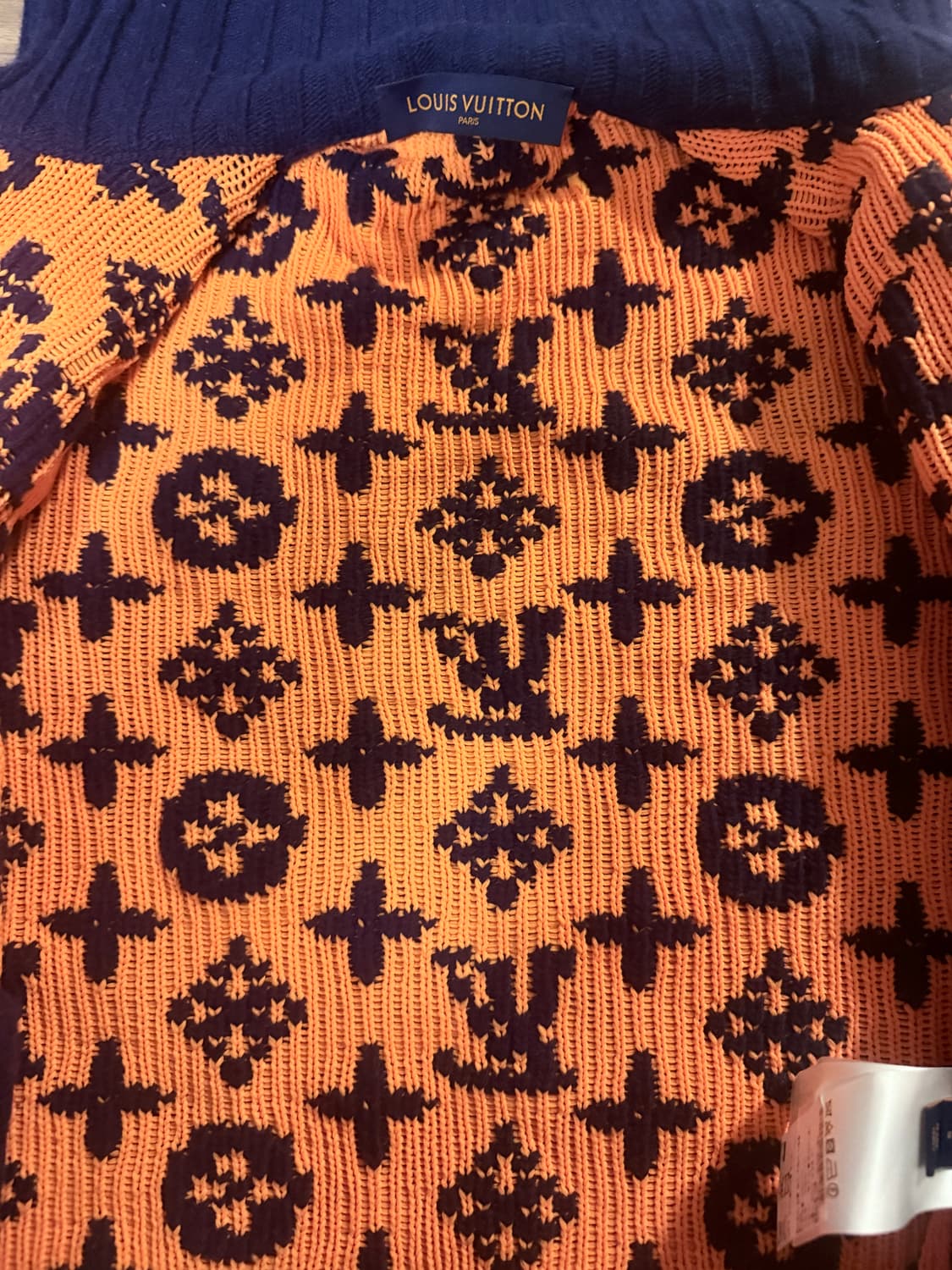 루이비통 시그니처가디건 s사이즈 100 상품이미지3