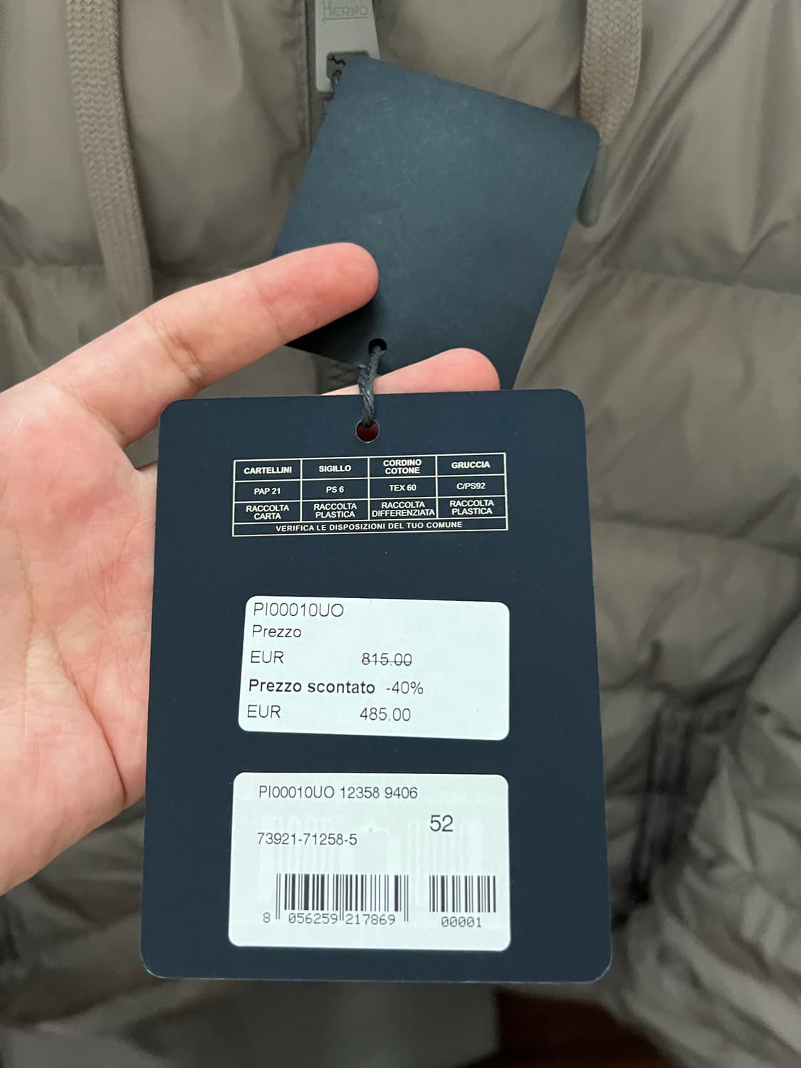 에르노 에코에이지 봄버 패딩 쌔거 팔아요 상품이미지3