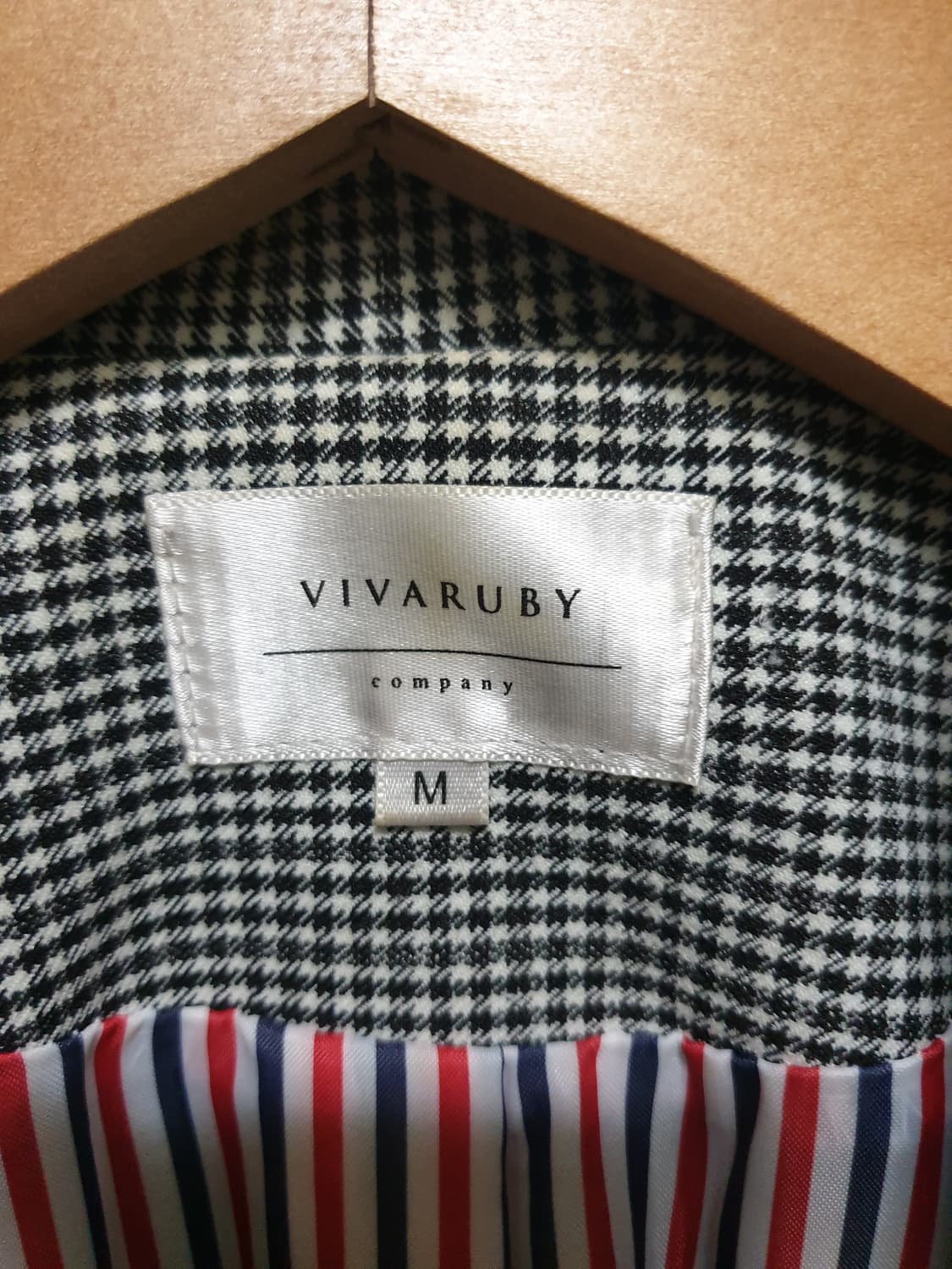 비바루비 삼선 커스텀 깅엄 블레이저 검횐 (M) 상품이미지2