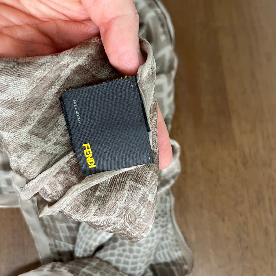 펜디 실크 스카프 OS 상품이미지4