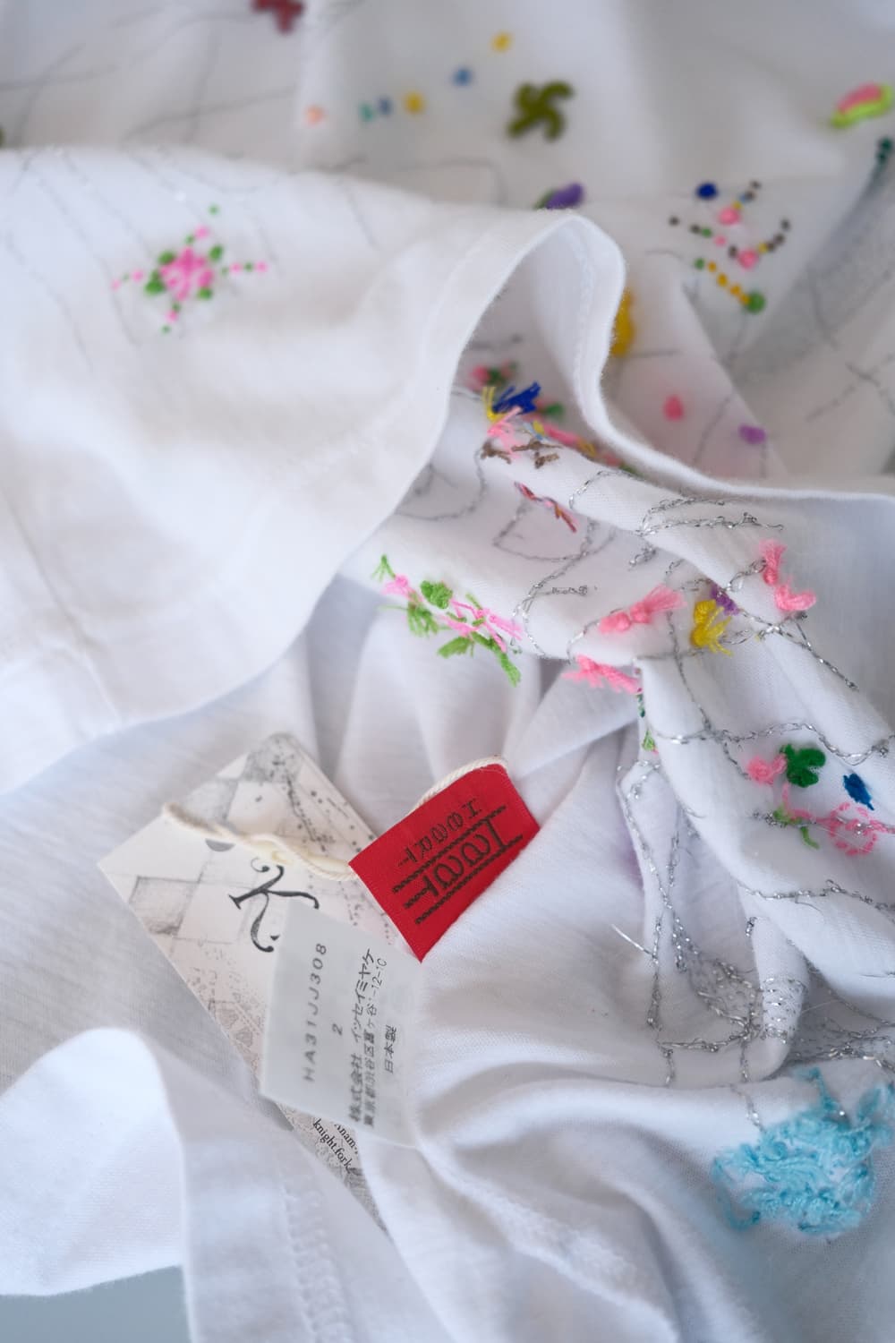 Beads flower appliqué t-shirt 상품이미지10