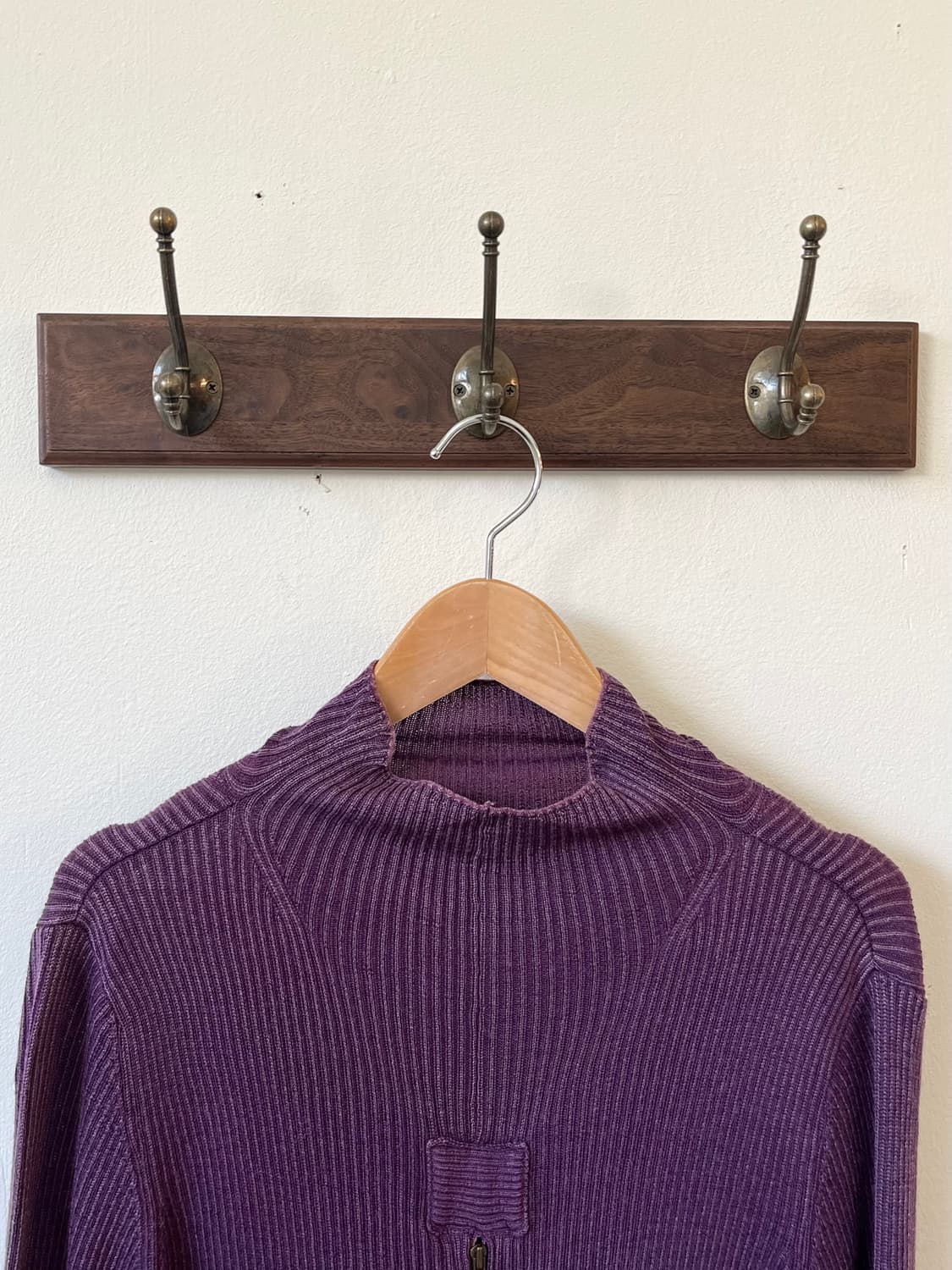 mB 실루엣 퍼플 터틀넥 상품이미지3