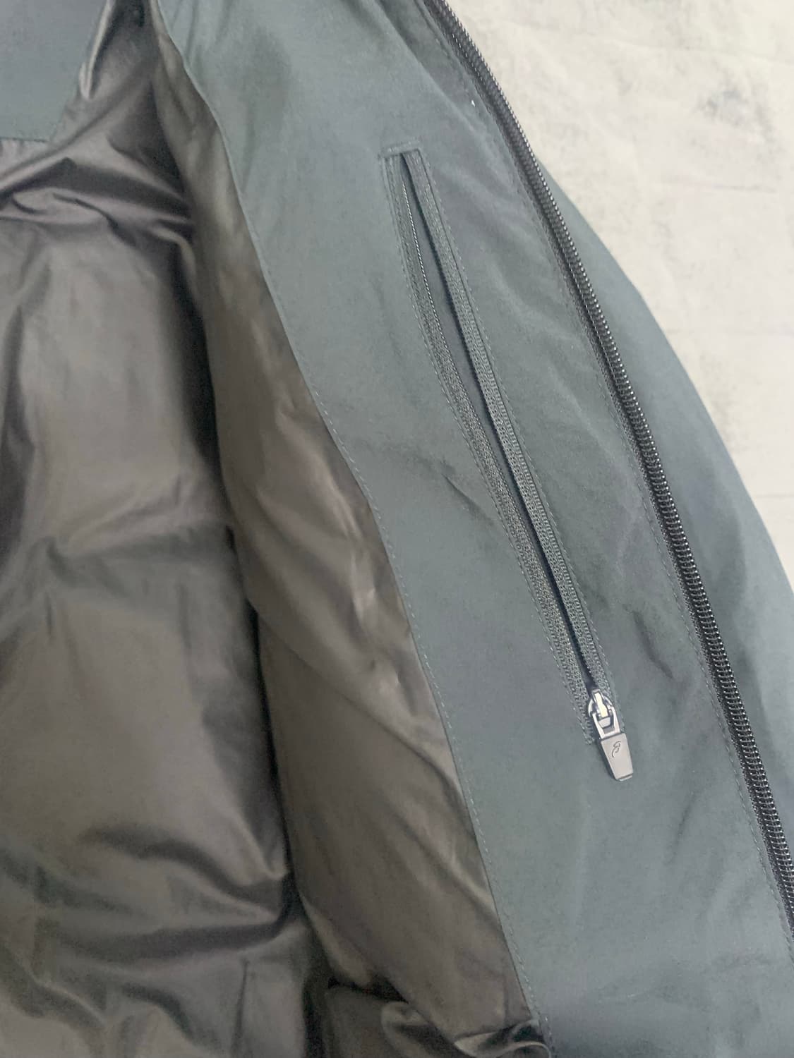 아식스 덕다운패딩 M 상품이미지3