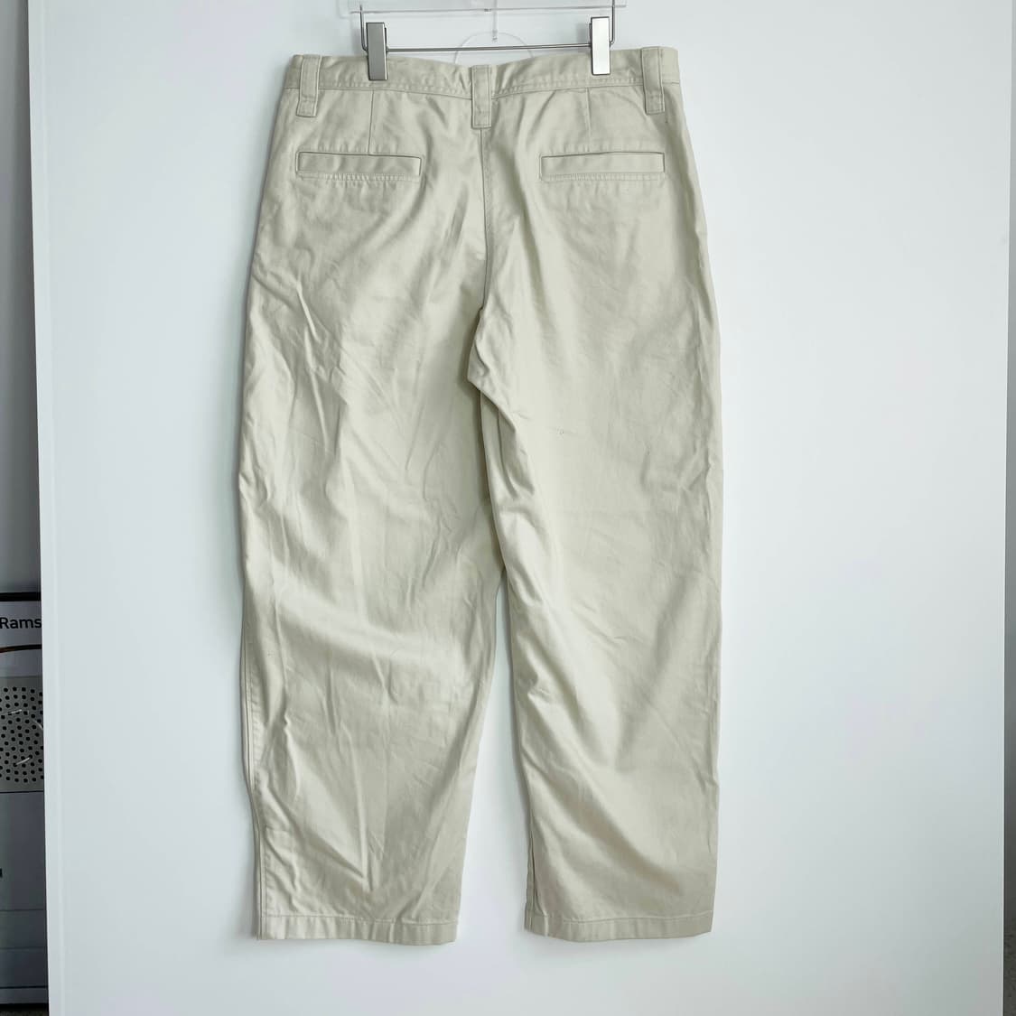 C1 유니클로 와이드핏치노팬츠 36-37사이즈 상품이미지3