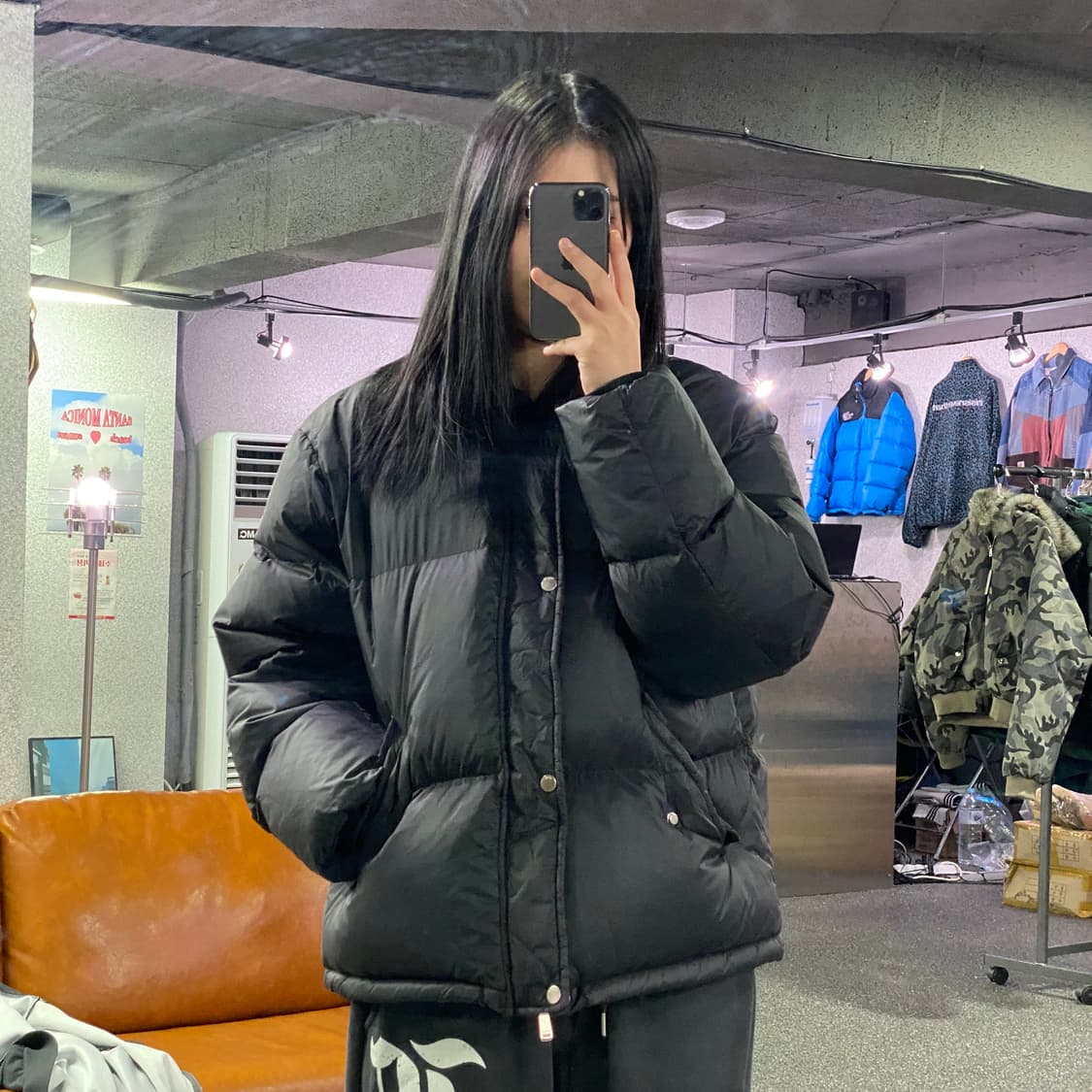 키뮤어 카라 블랙 숏 덕 다운 패딩 B3615 상품이미지1