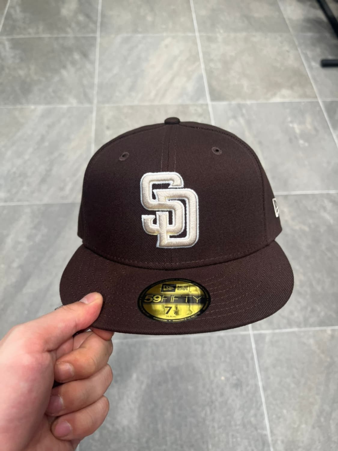 급처 뉴에라 샌디에이고 얼트 브라운 714 스냅백 모자 상품이미지1