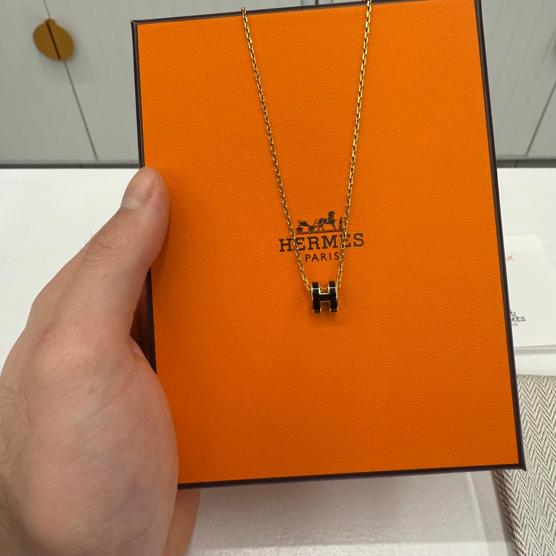 에르메스 미니 팝아슈 목걸이 블랙 골드 상품이미지2