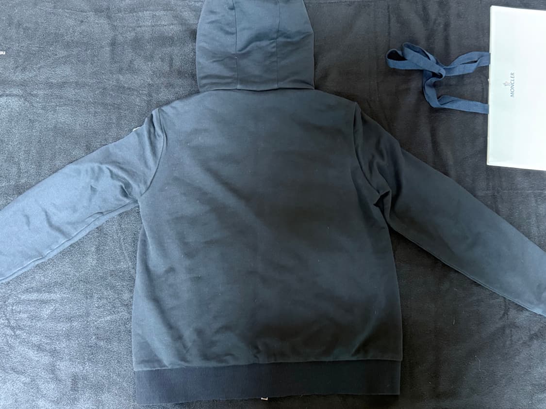 몽클레어 니트패딩 후드집업 상품이미지2