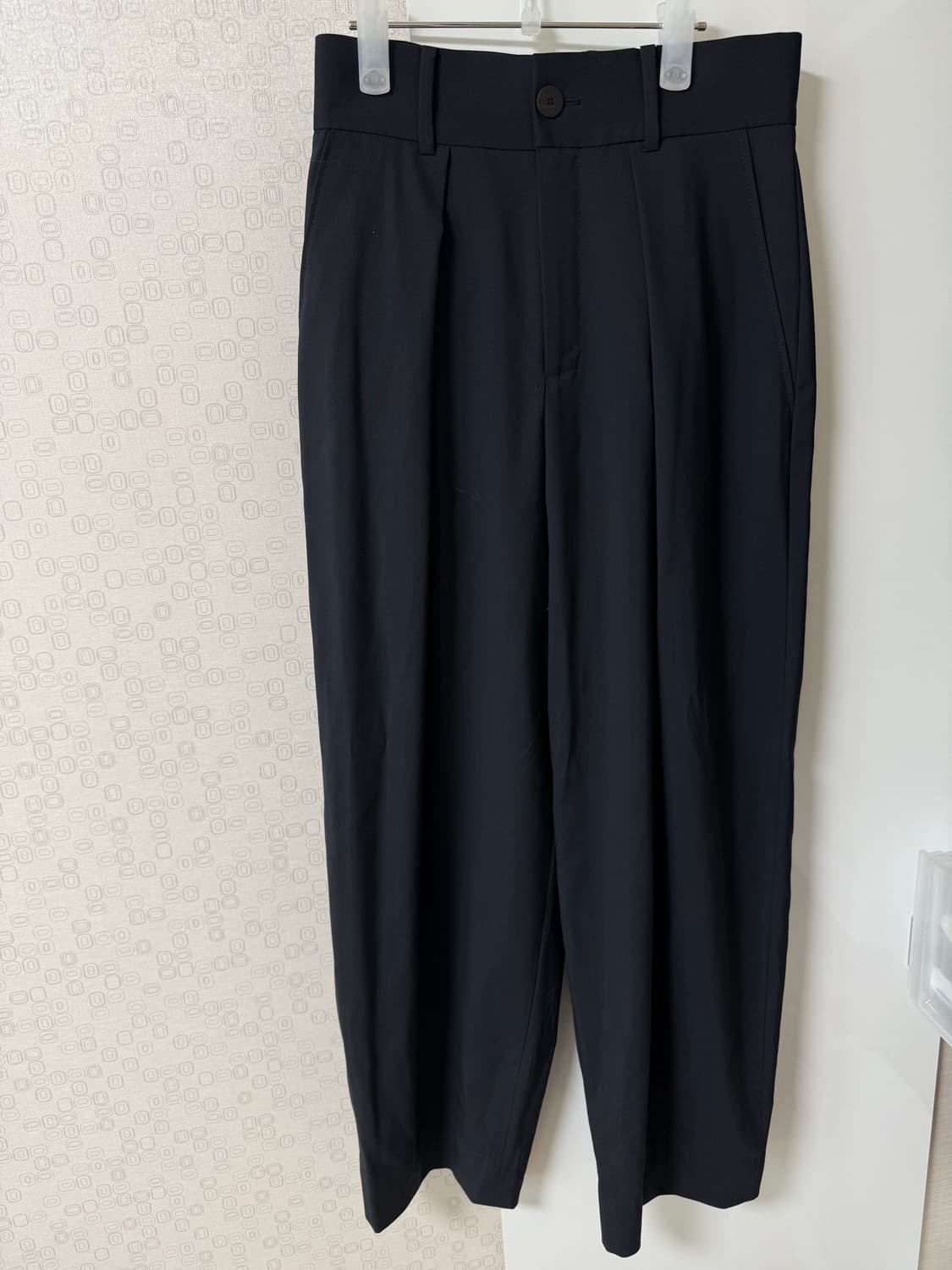 스튜디오니콜슨 네이비 슬랙스 상품이미지1