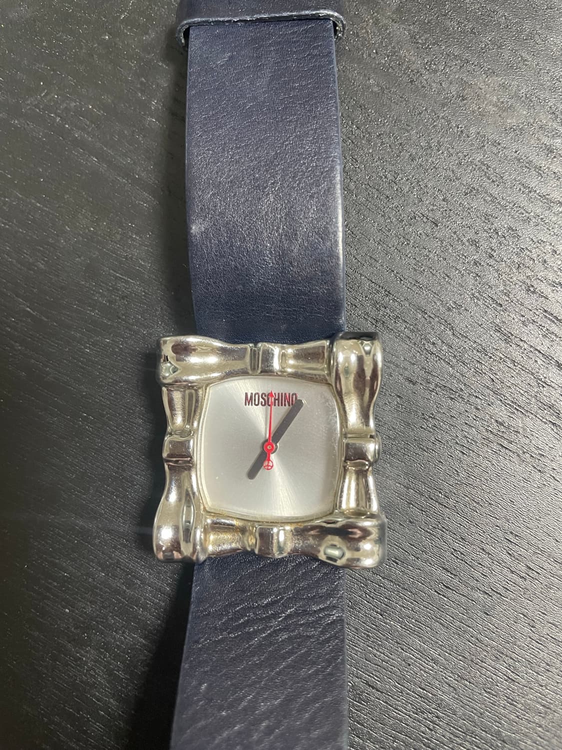 모스키모 시계 상품이미지1