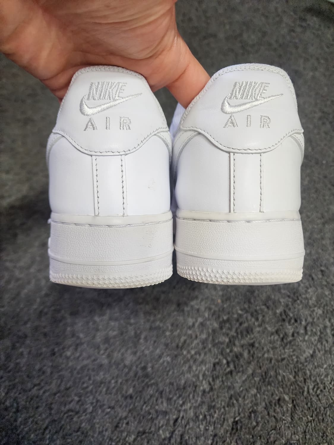 나이키 에어포스1 로우 화이트 275사이즈 상품이미지7