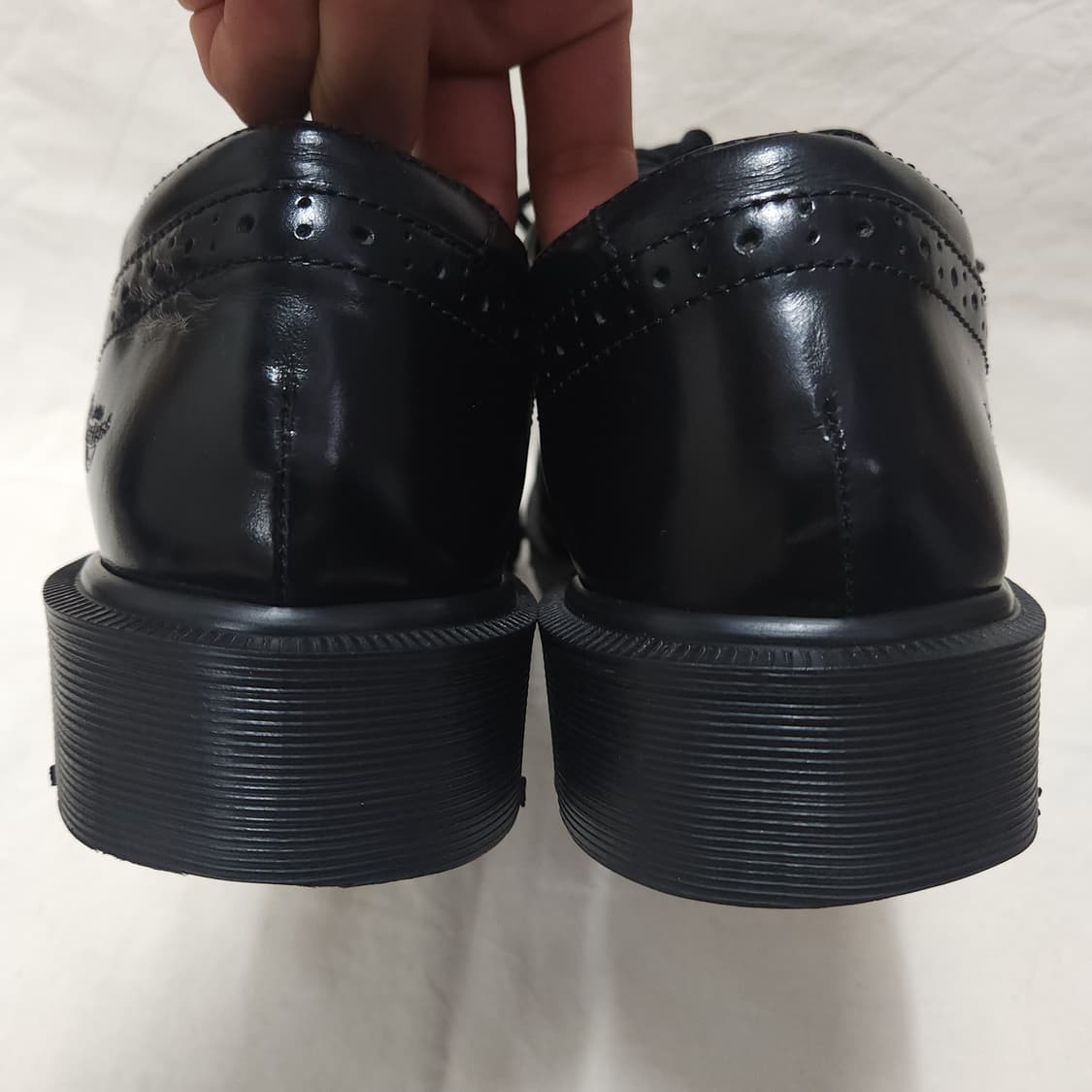 [9UK] 닥터마틴 빈티지 90s Brogue Square Toe Men 상품이미지7
